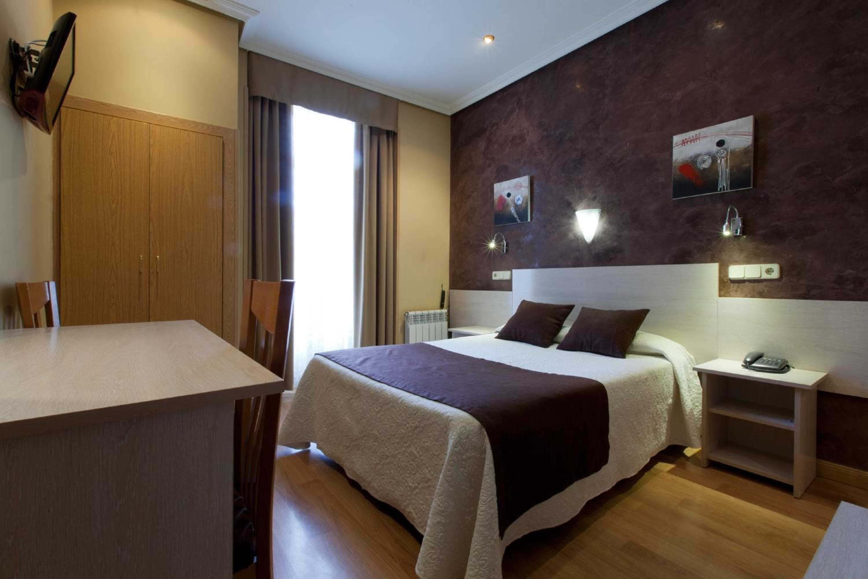 Hotel Mediodia — 19