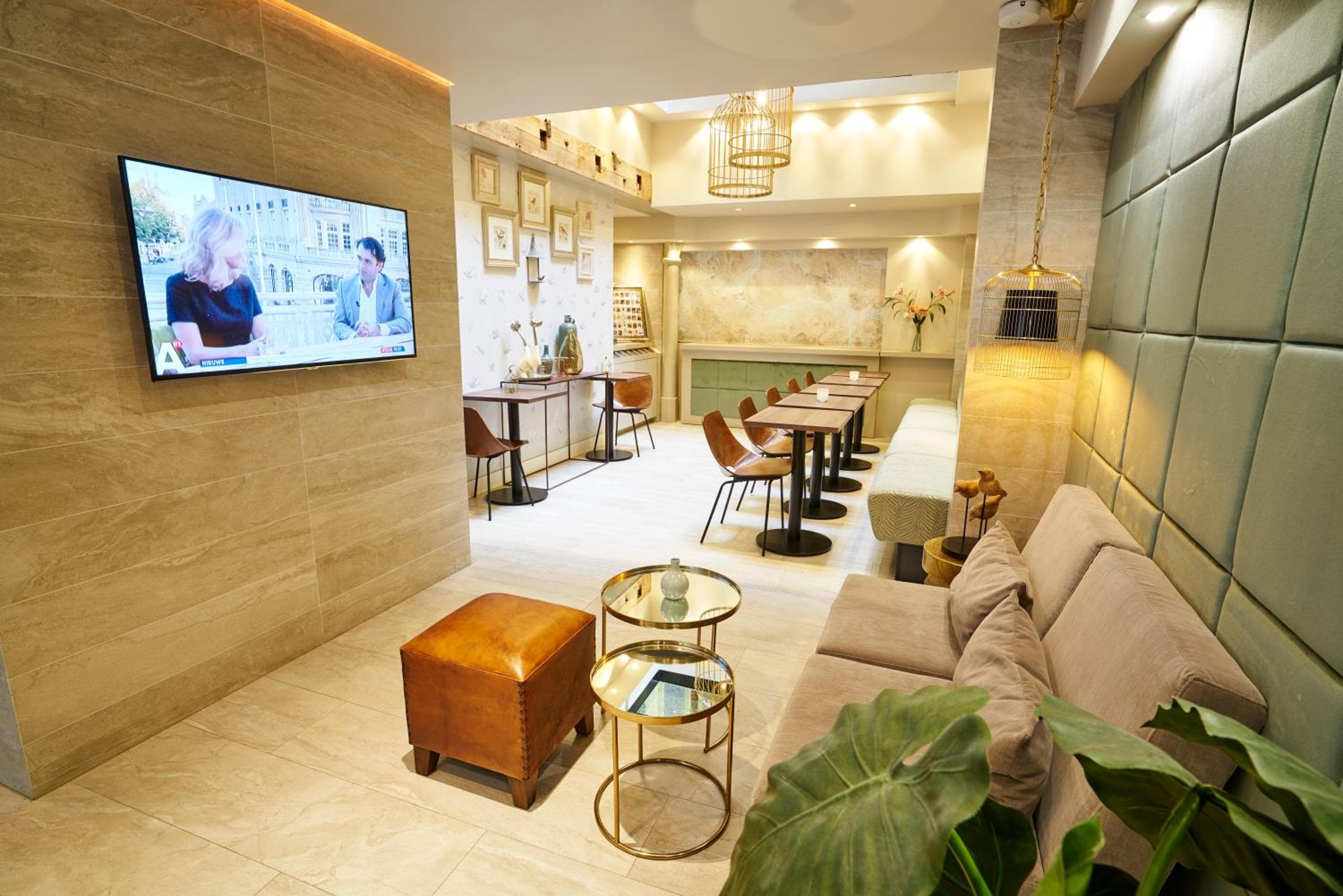Hotel The Bird — 5