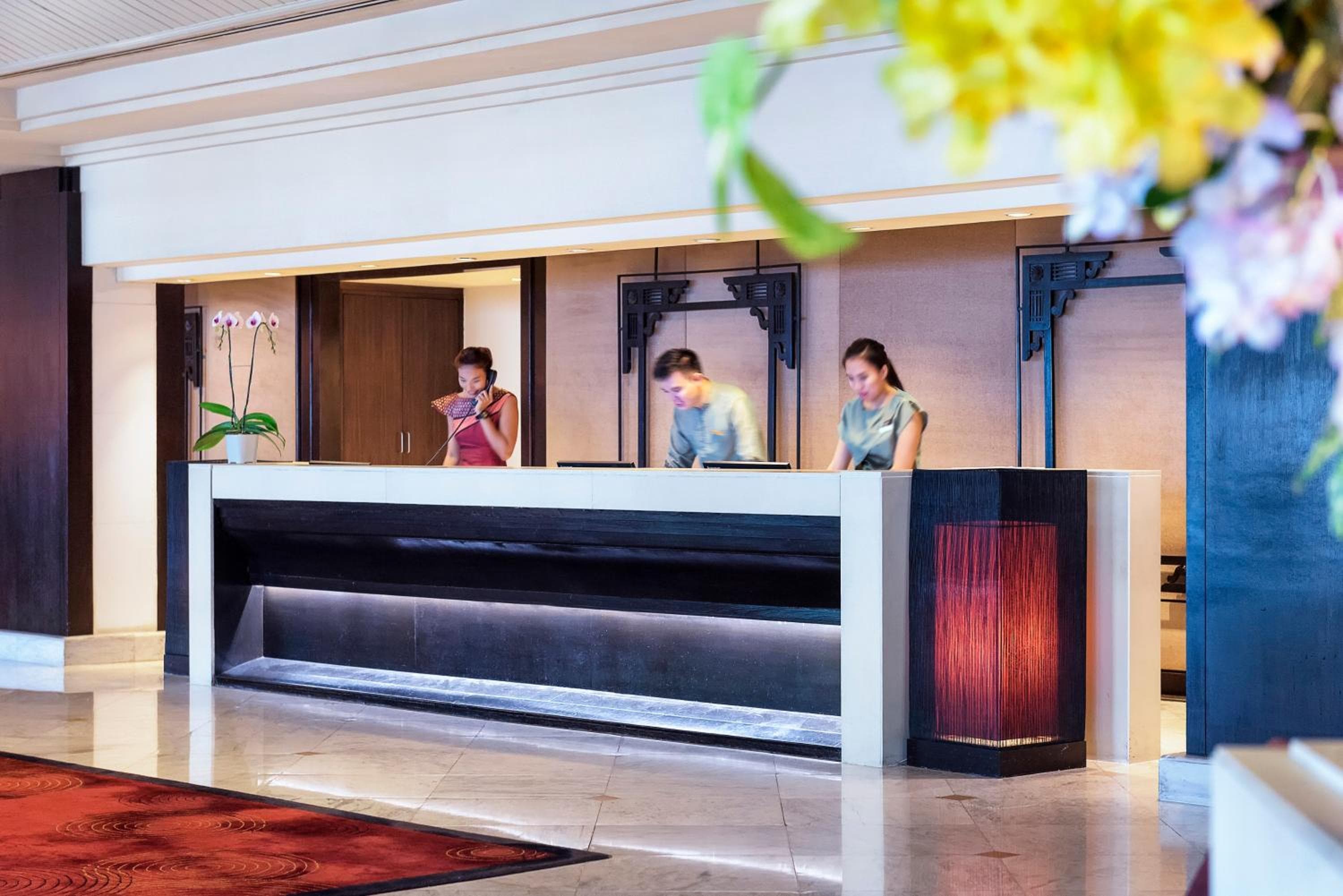 Anantara Riverside Bangkok Resort — 17