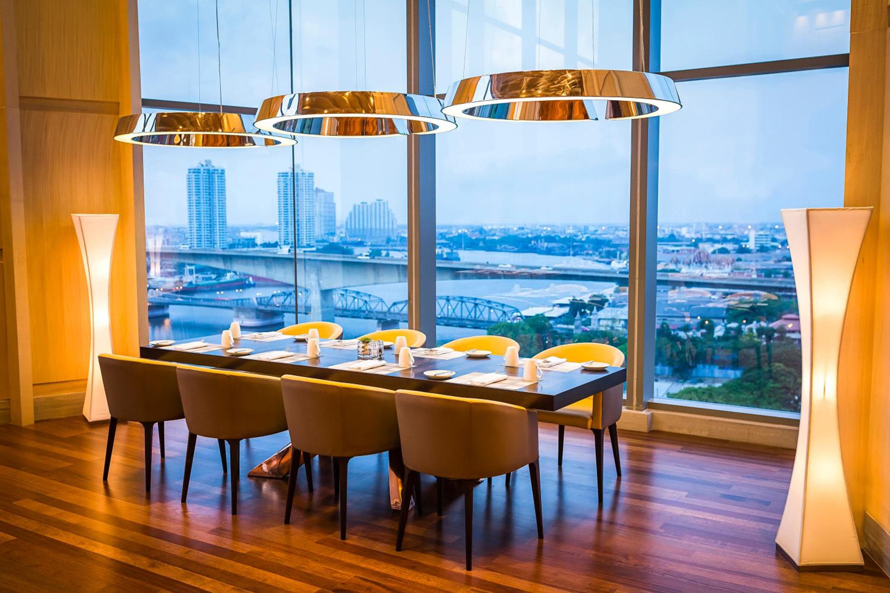 Avani Plus Riverside Bangkok Hotel — 24