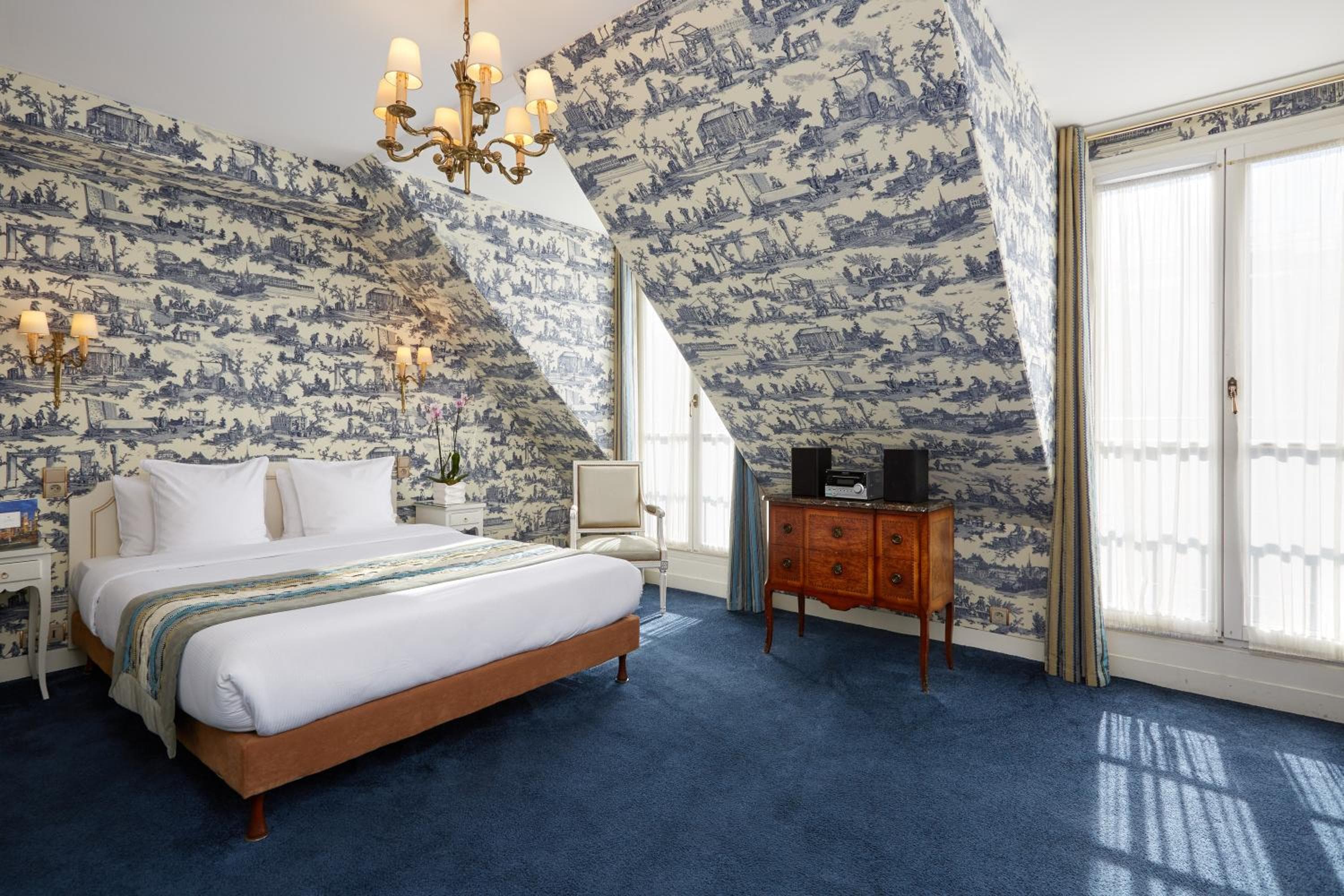 Hôtel Mayfair Paris — 17