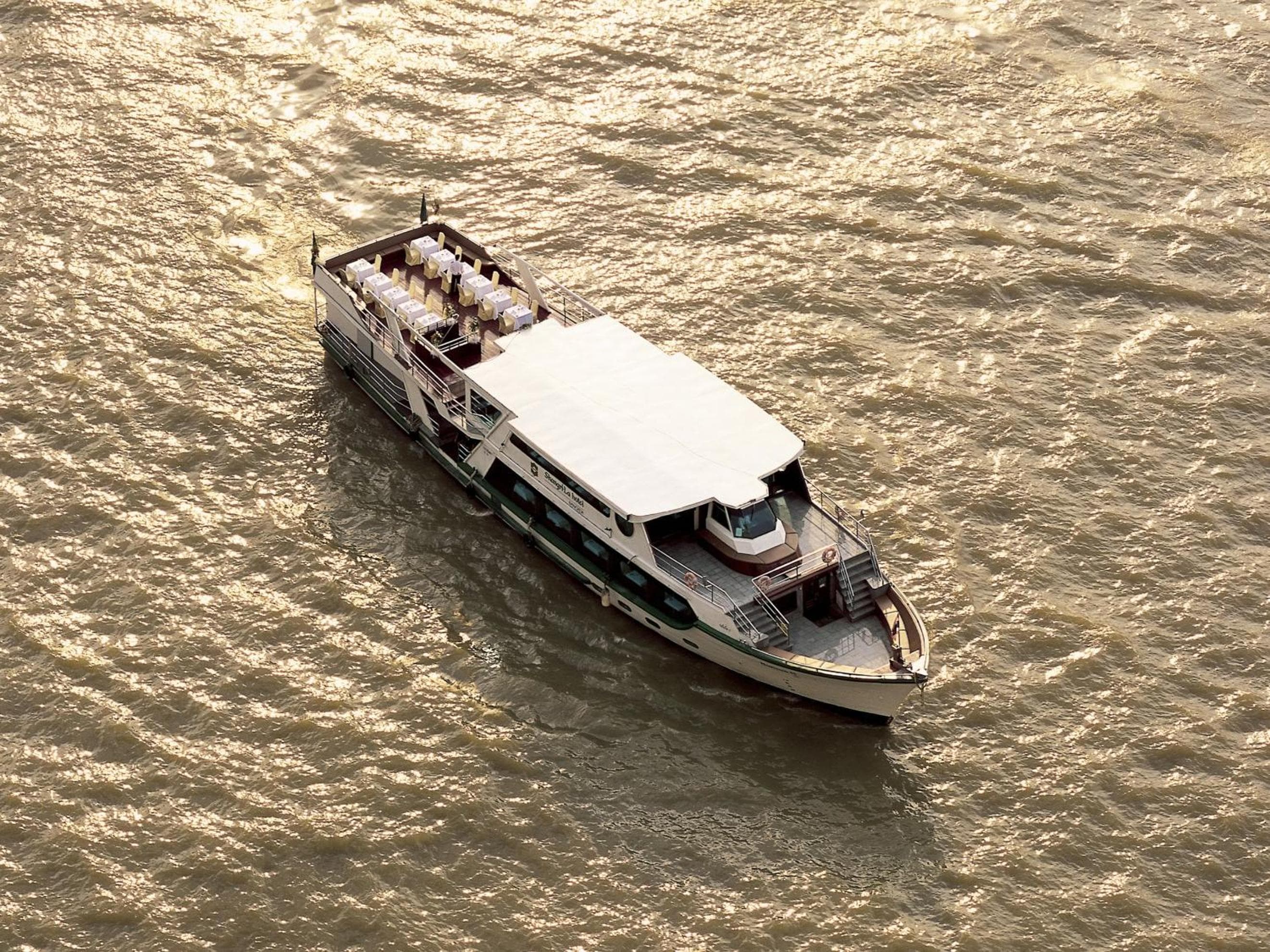 Shangri-La Bangkok hotel, 89 Soi Wat Suan Plu, Bangrak, Bangkok, Thailand — photo 52