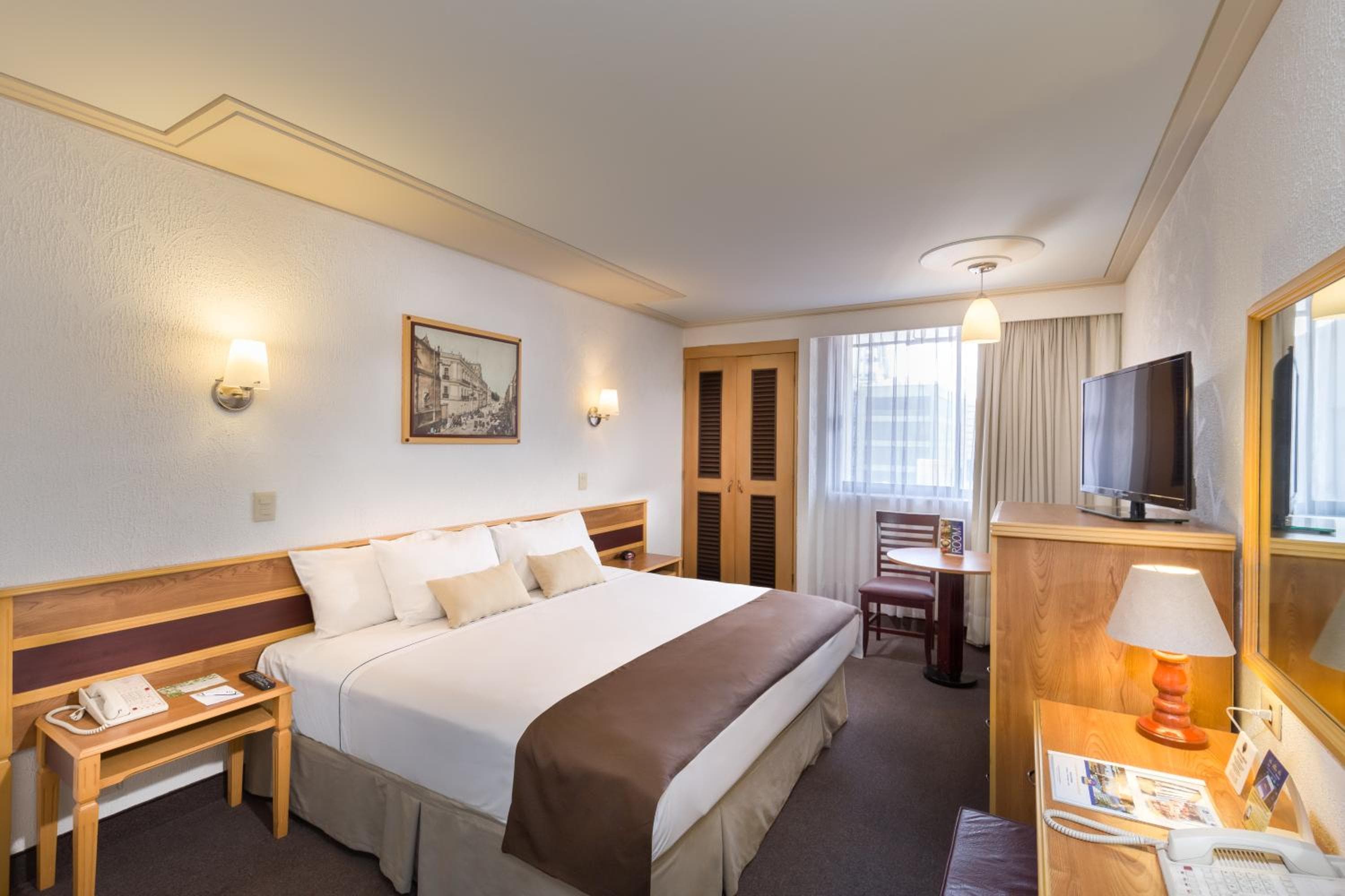 Hotel Estoril — 5