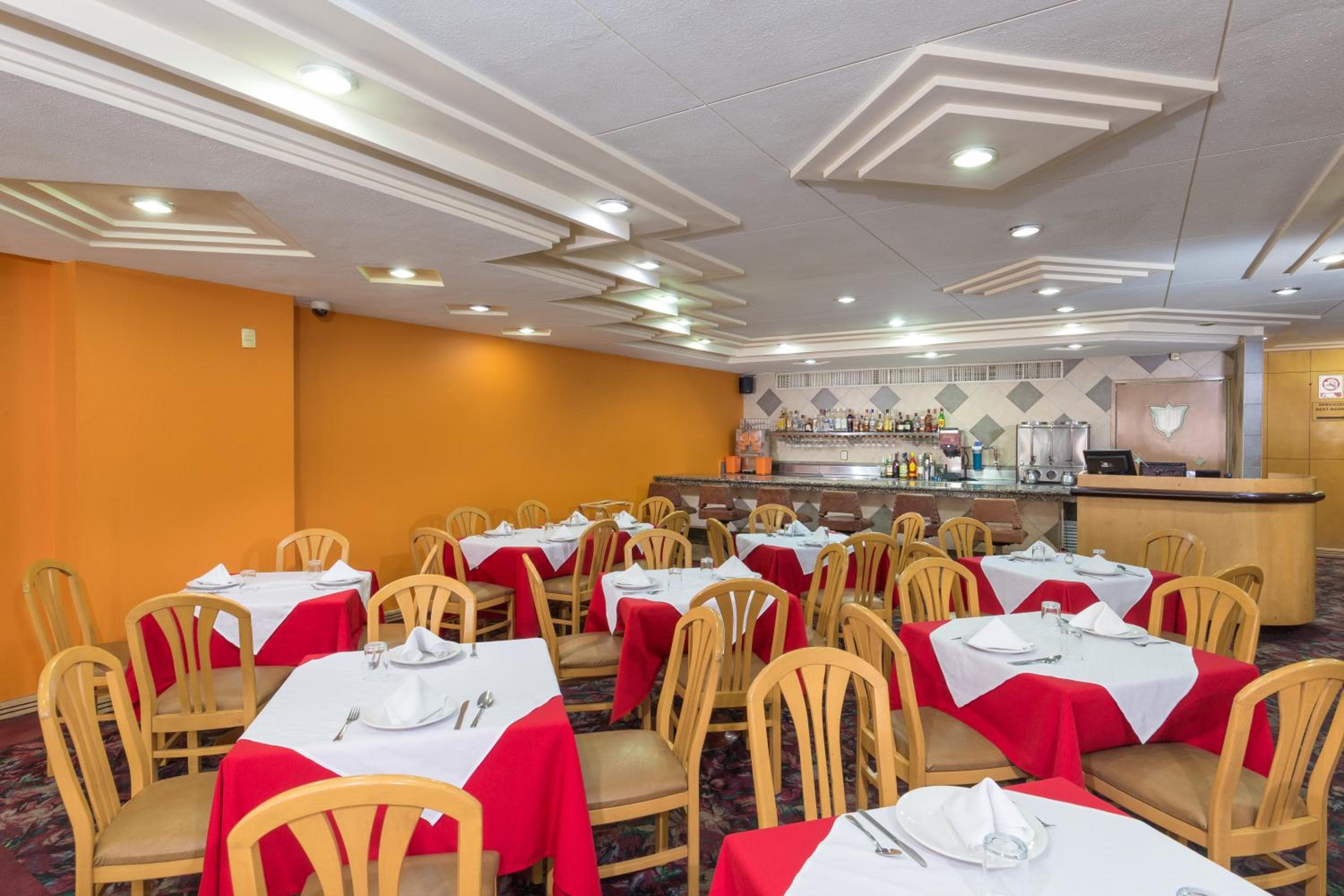 Hotel Estoril — 4