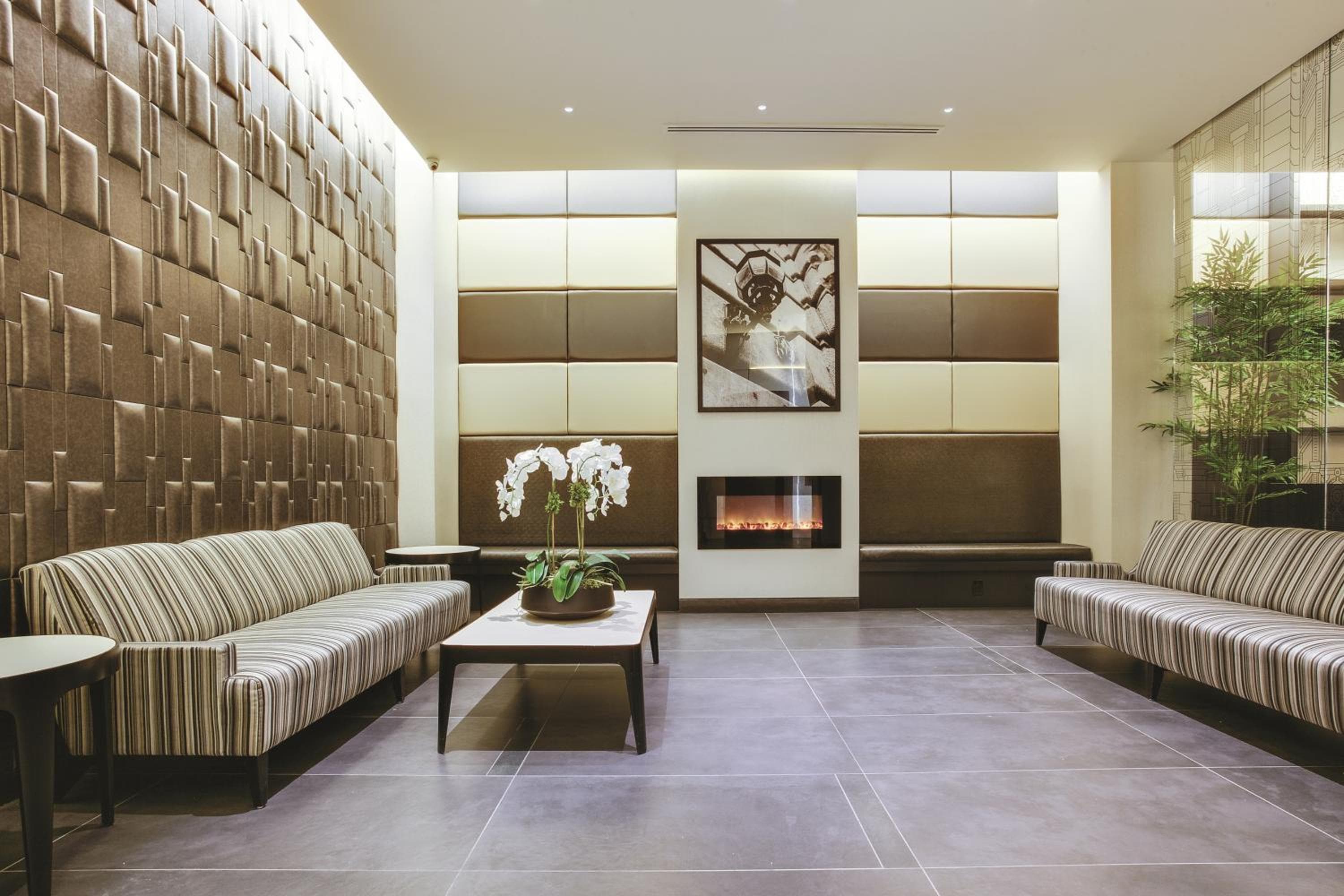 The Hotel at Fifth Avenue — 24