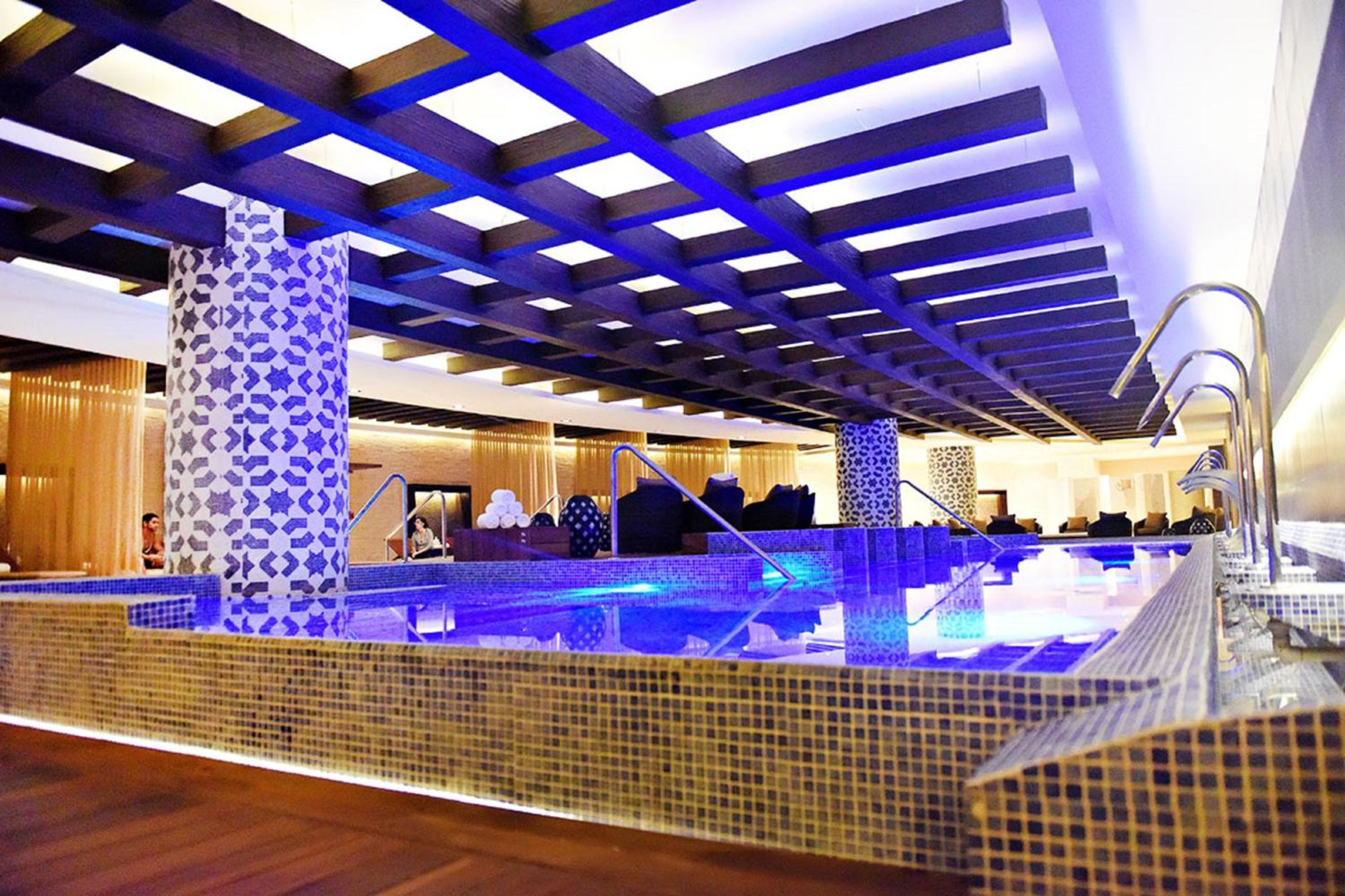 Royalton Riviera Cancun, An Autograph Collection All-Inclusive Resort & Casino — 25