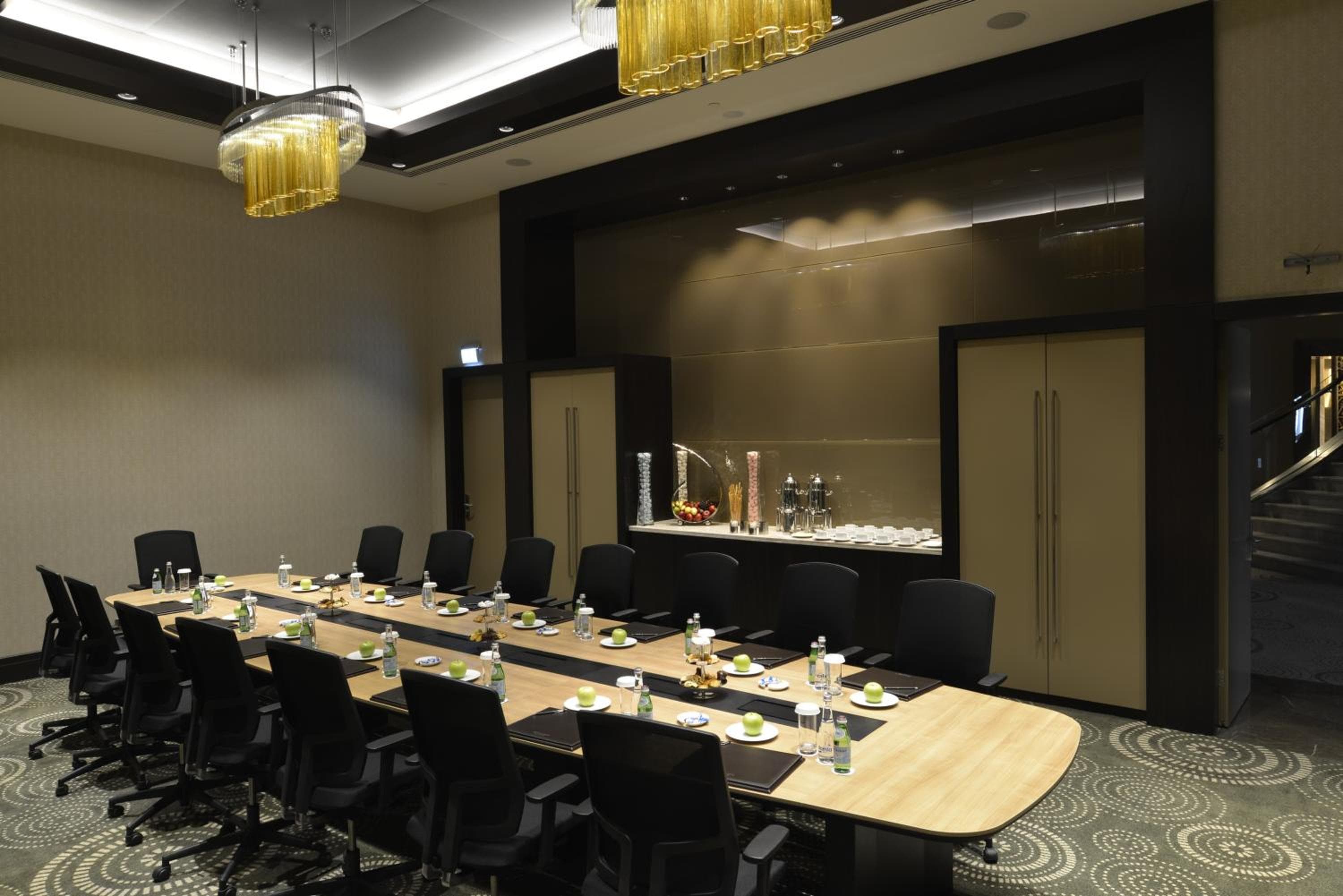 Wyndham Grand Istanbul Europe — 10