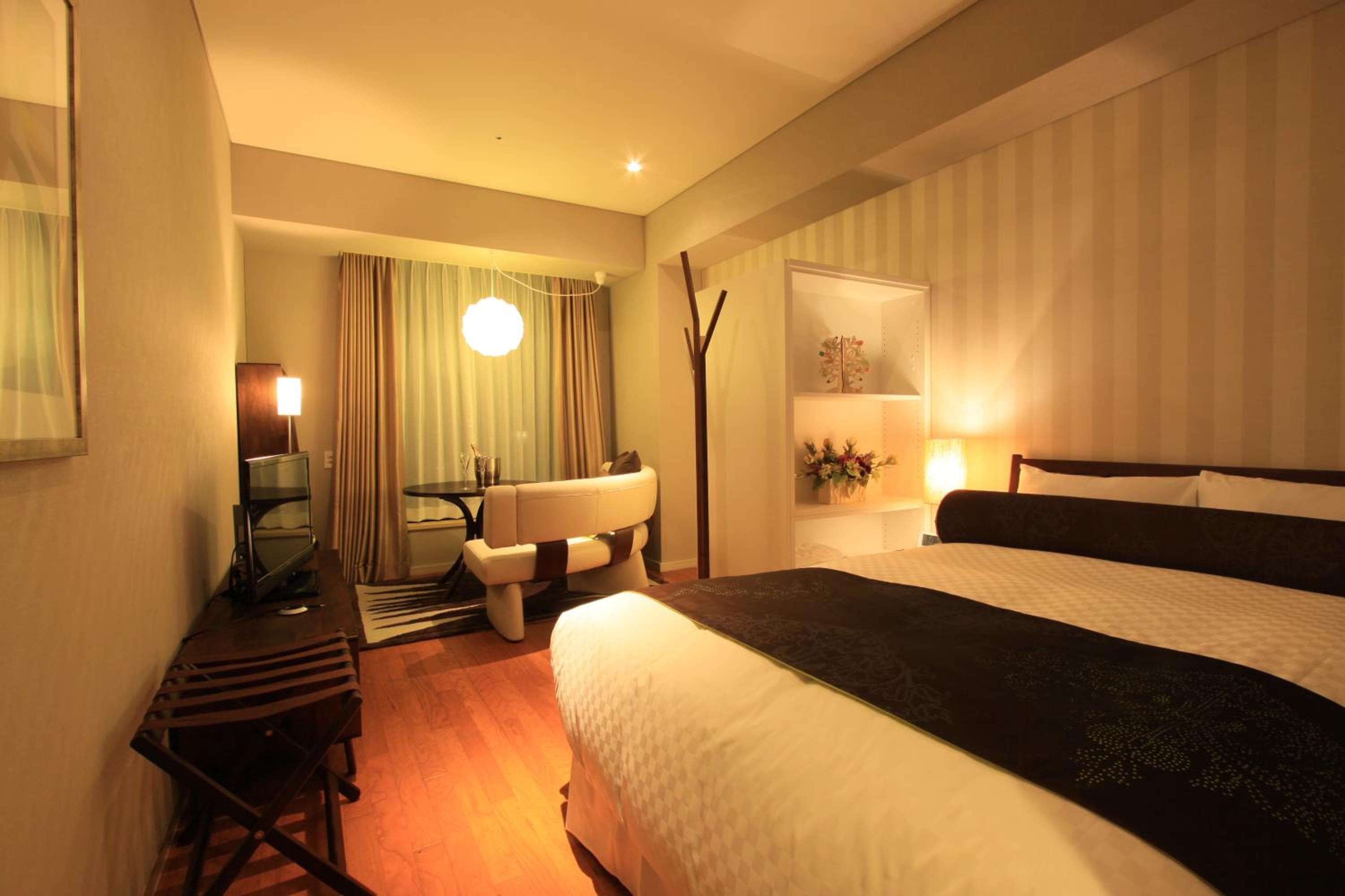 The Royal Park Hotel Iconic Tokyo Shiodome hotel, Minato-ku, Higashishimbashi 1-6-3, Tokyo, Japan — photo 10