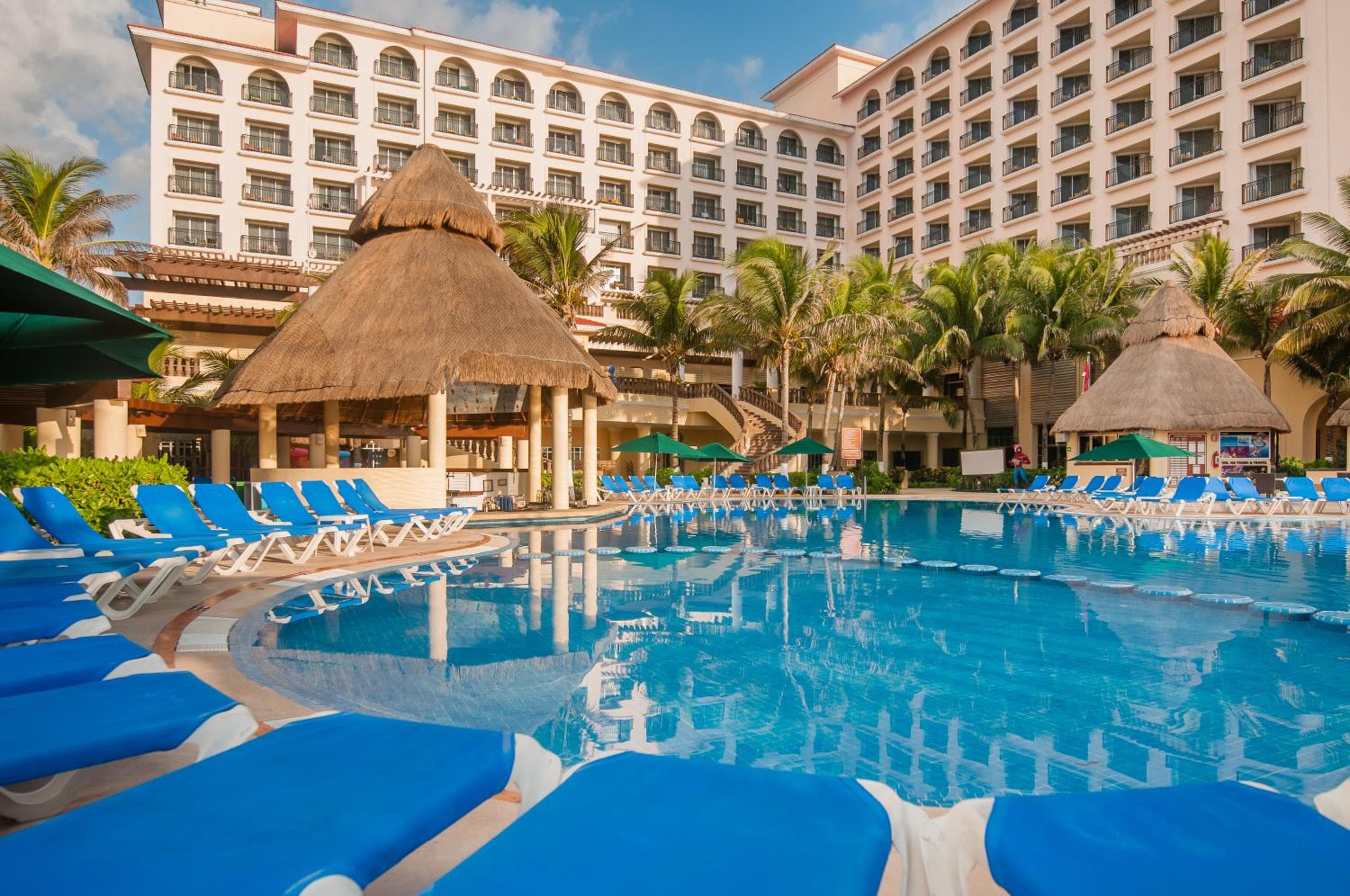 GR Solaris Cancun All Inclusive — 12