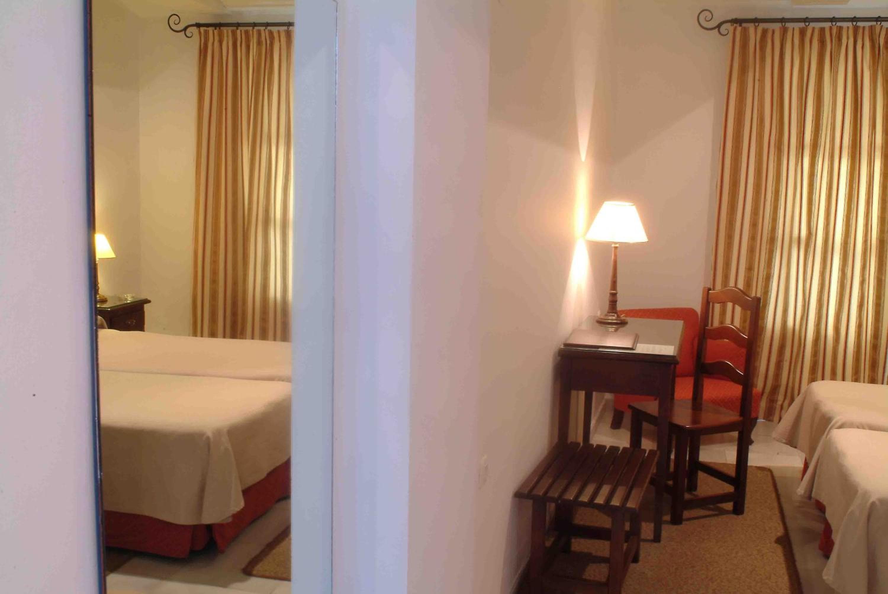 Hotel Simon — 16