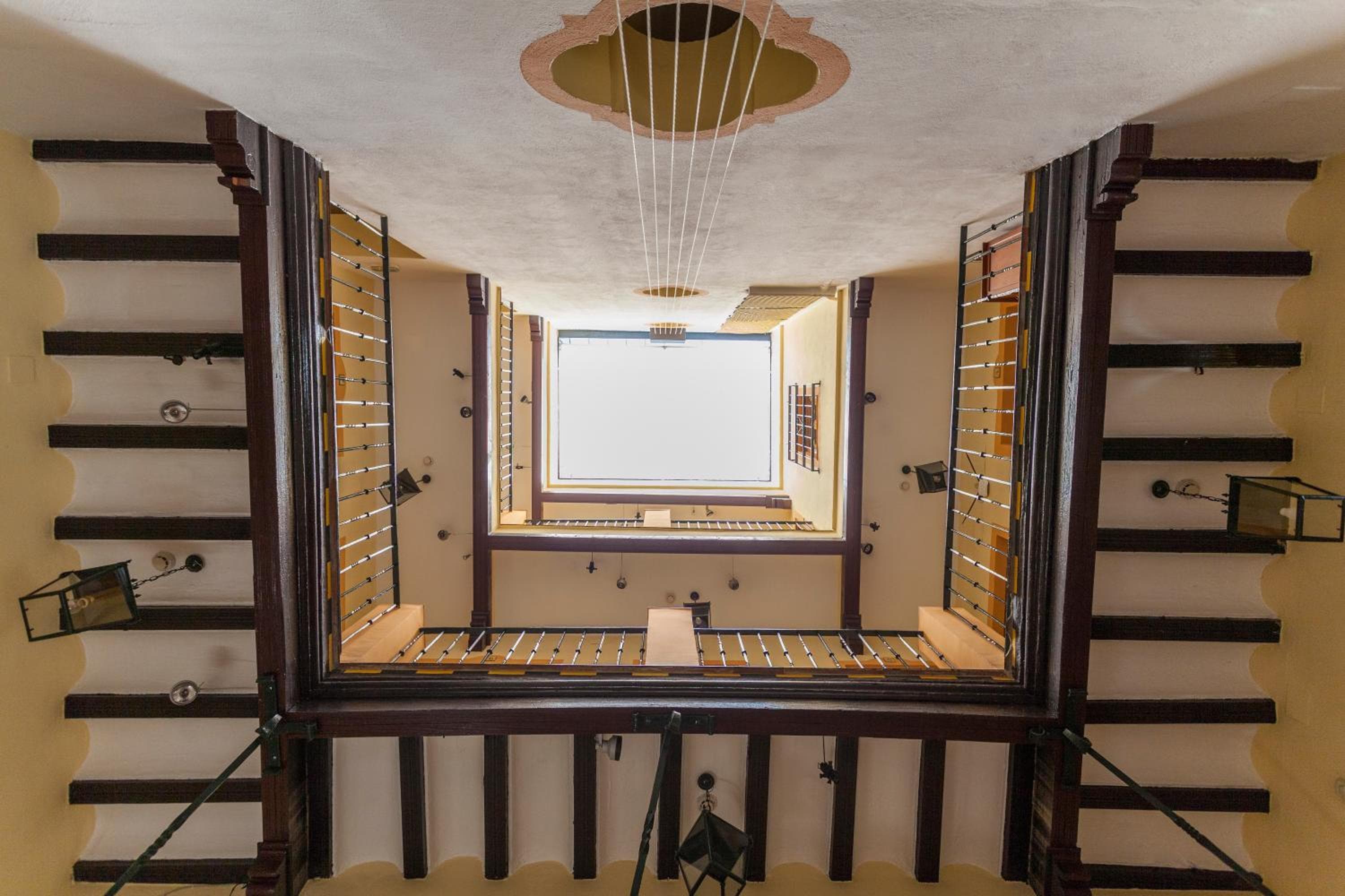 La Casa del Maestro Boutique — 8