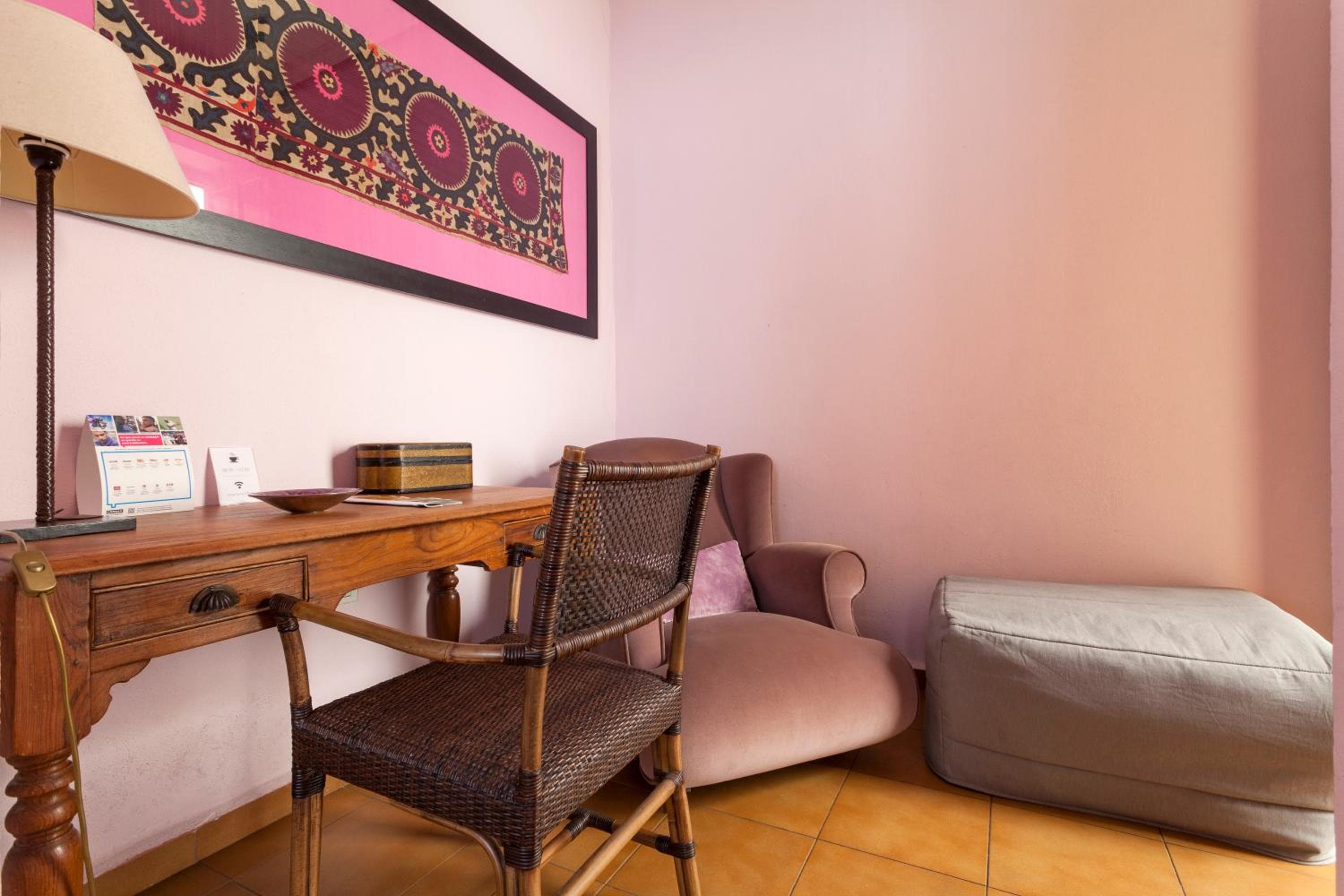 La Casa del Maestro Boutique — 19