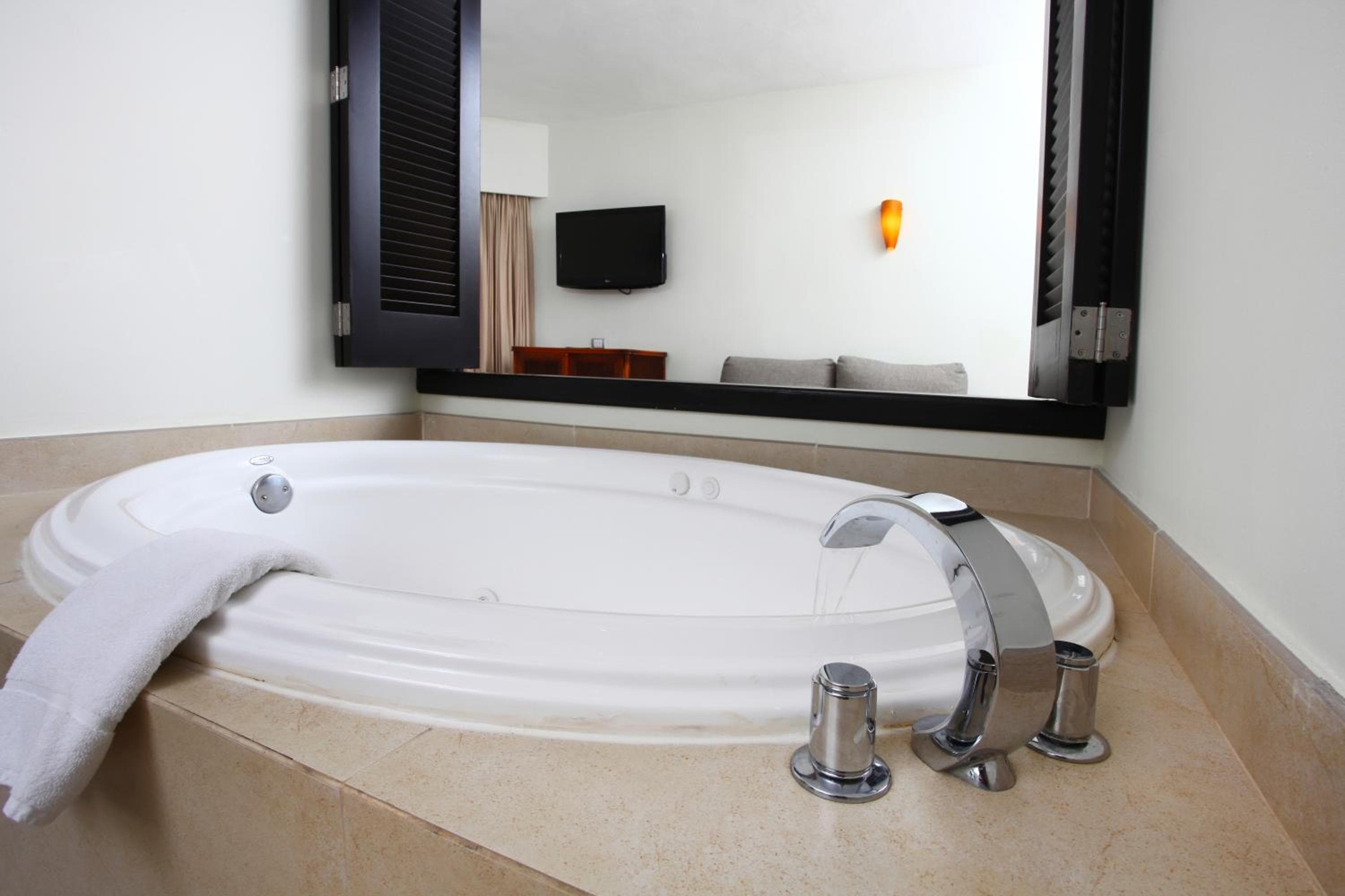 Select Club at Sandos Caracol All Inclusive - Adults Only Area — 13
