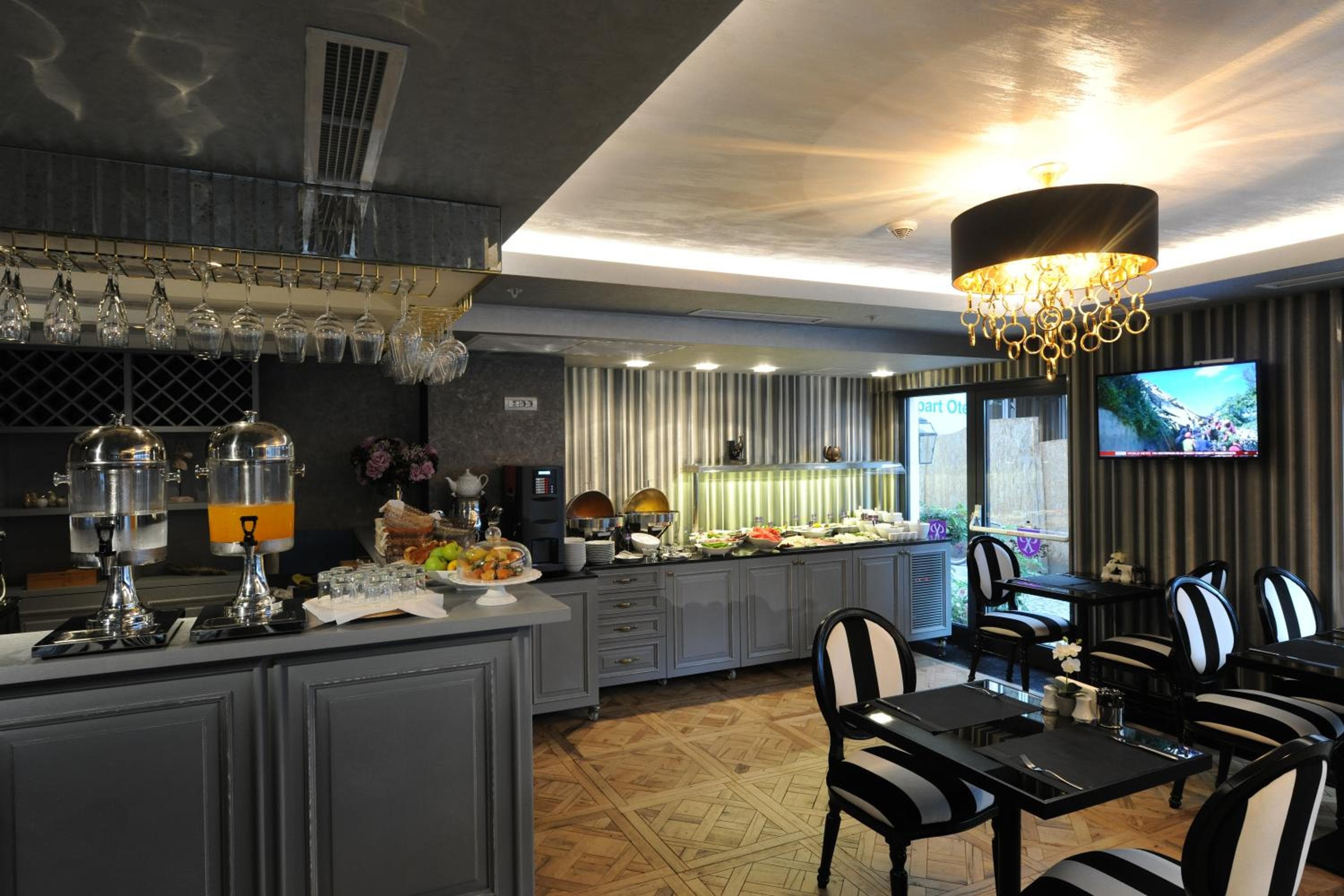 Le Petit Palace Hotel - Special Category — 20