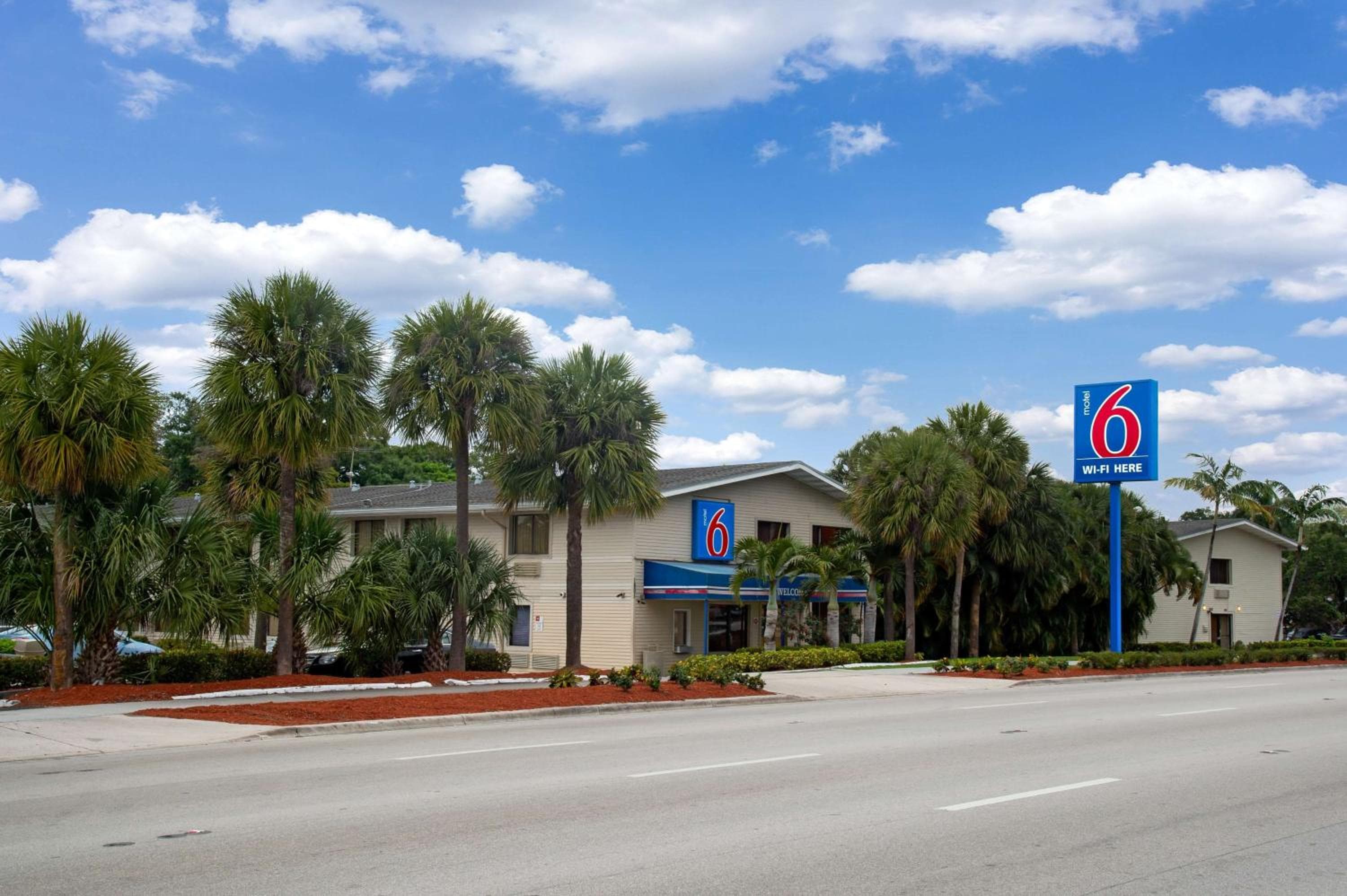 Motel 6-Fort Lauderdale, FL — 13