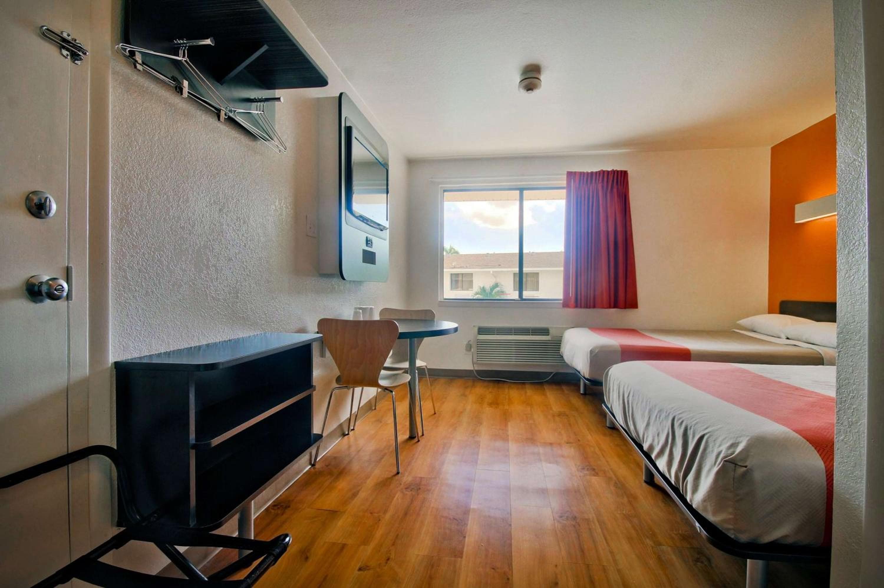 Motel 6-Fort Lauderdale, FL — 23