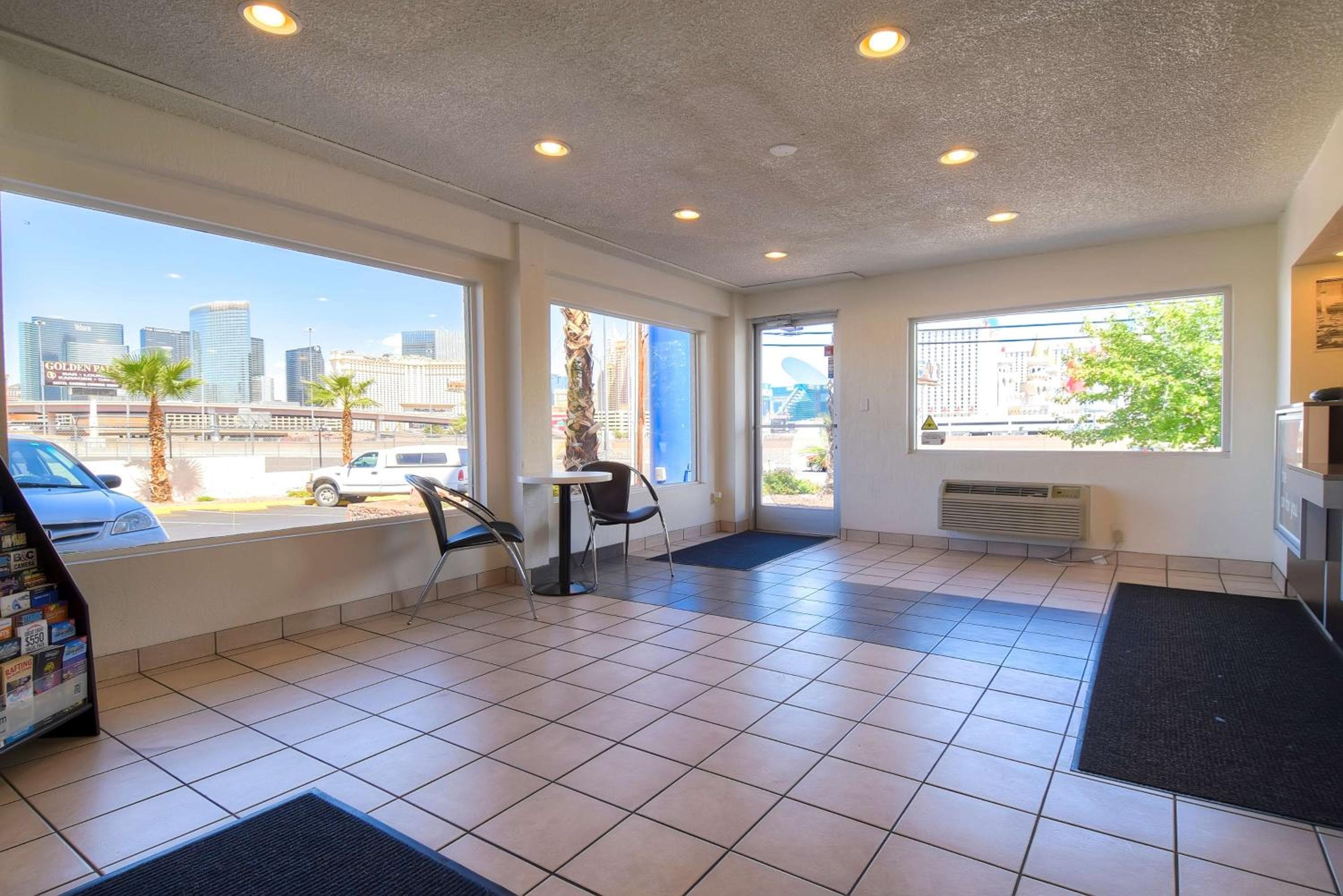 Park Inn by Radisson, Las Vegas I-15 — 8