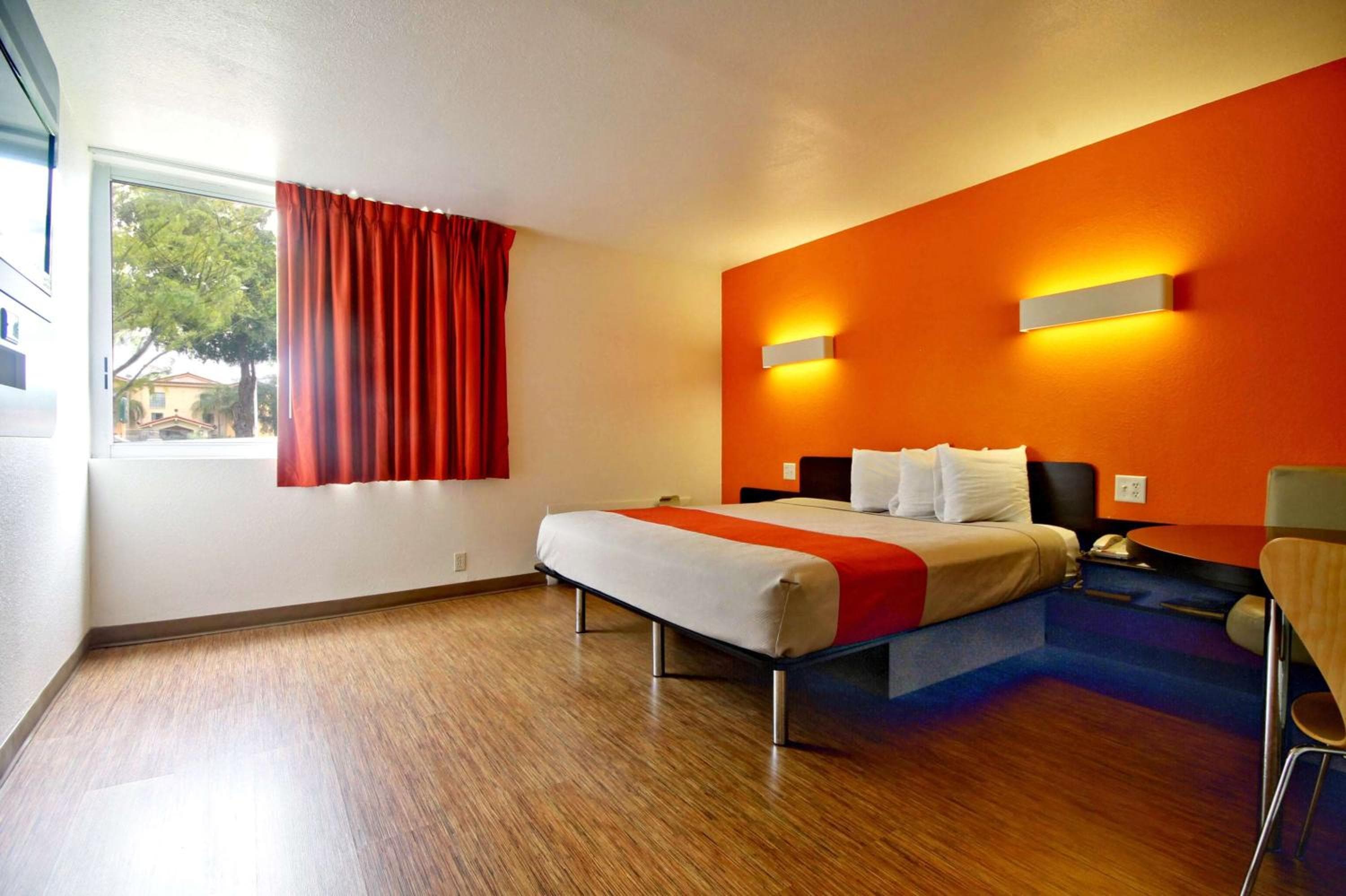 Signature Inn Miami — 16
