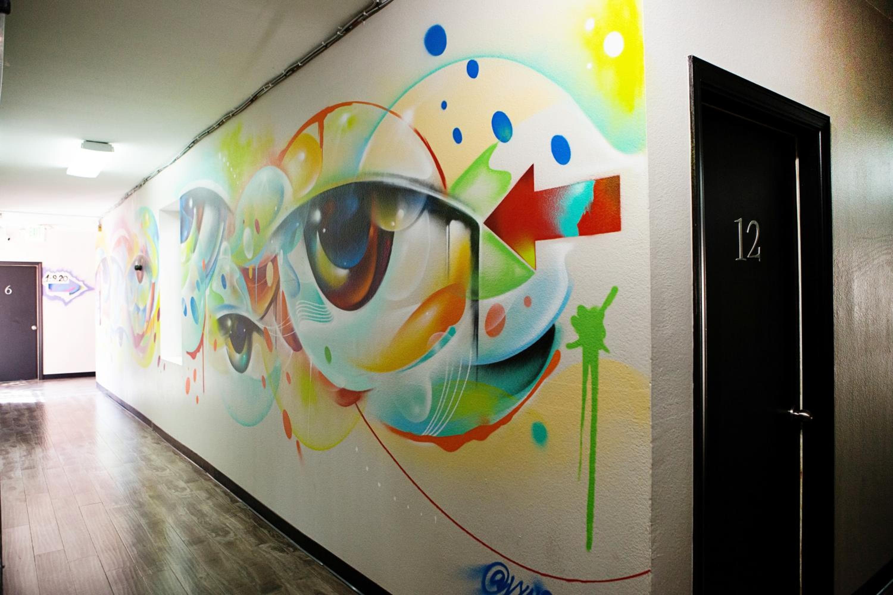 Samesun Hollywood Hotel & Hostel — 18
