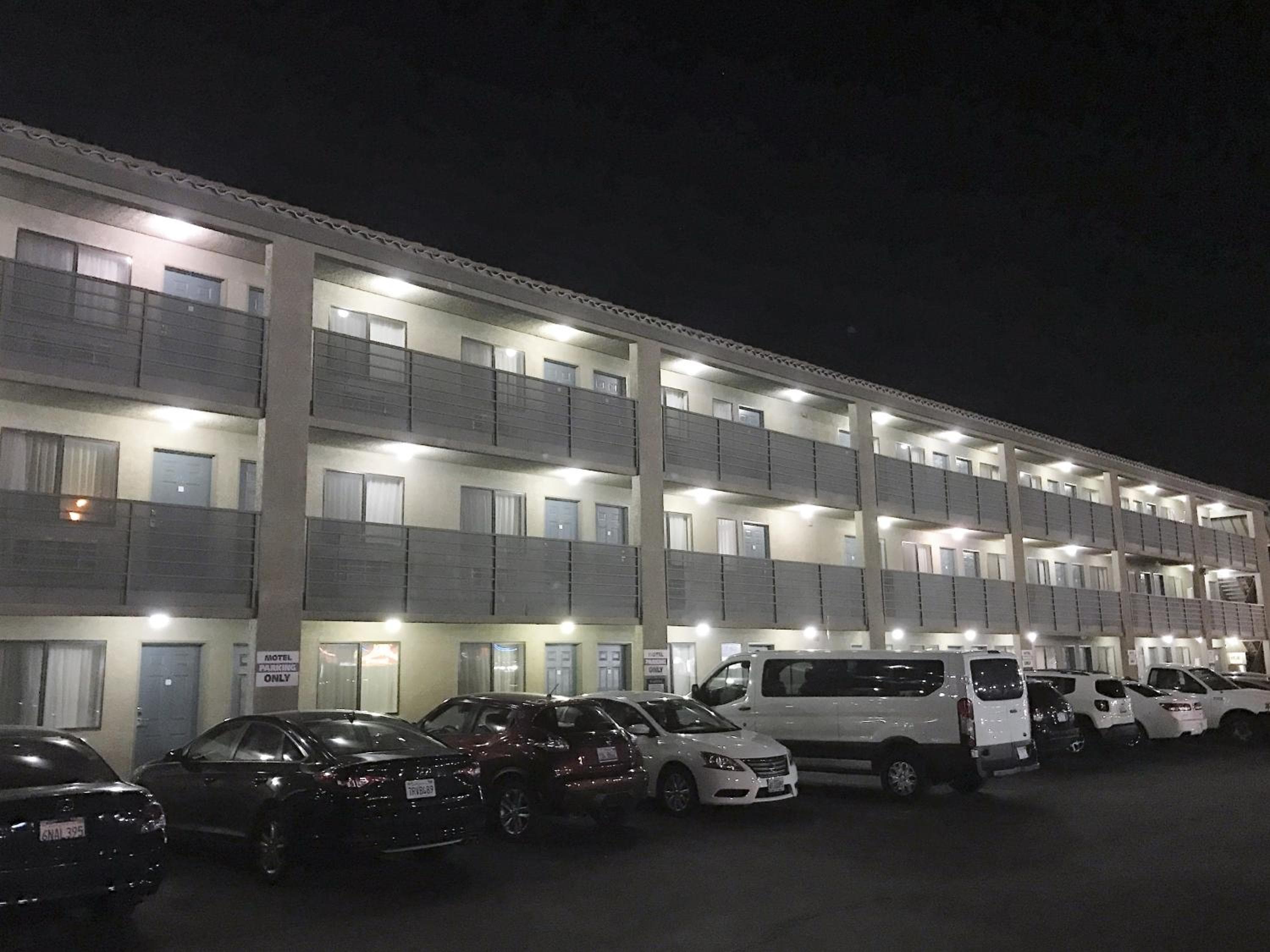 Highland Inn Las Vegas --> Highland Gasthof Las Vegas — 7