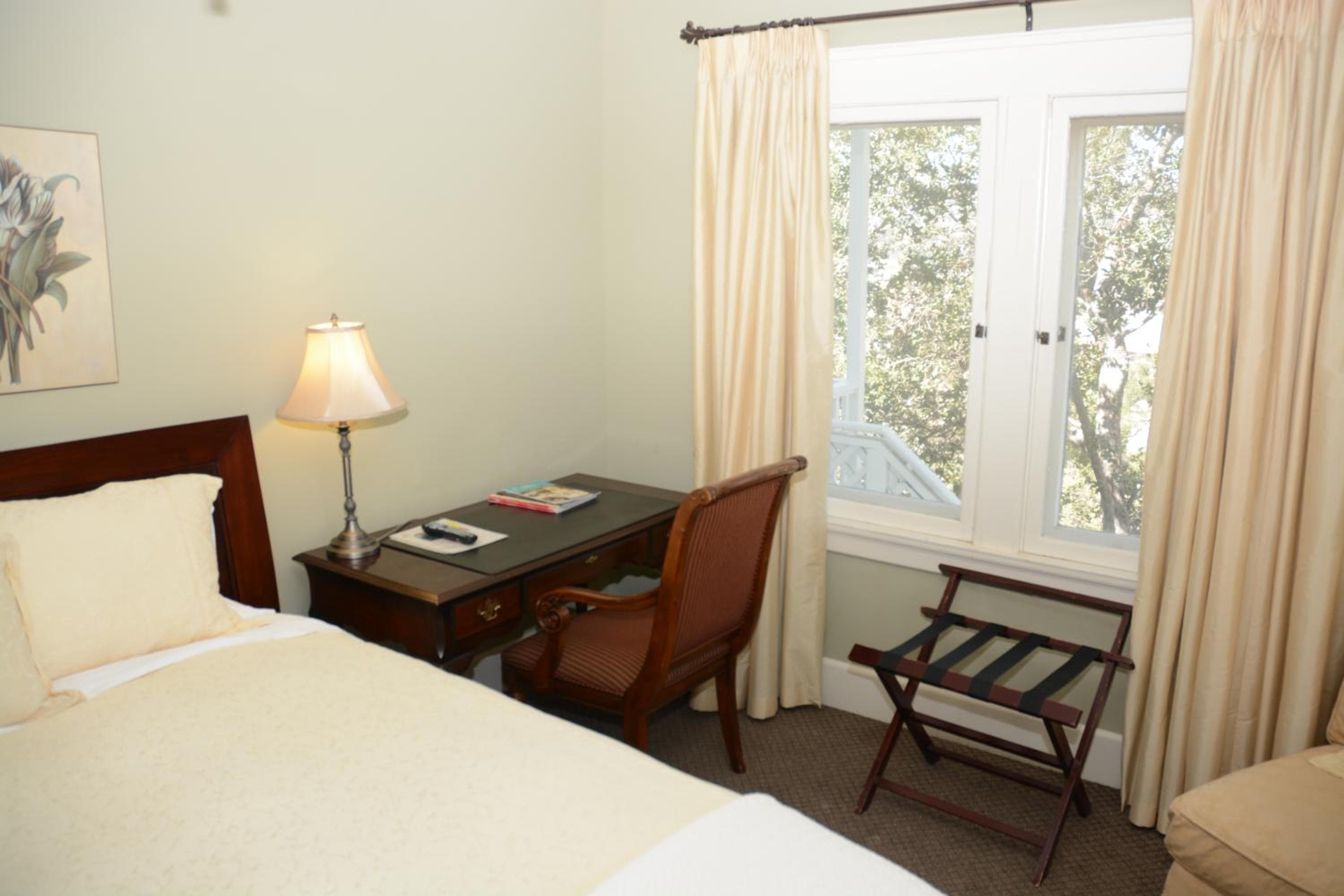 Arroyo Vista Inn — 4