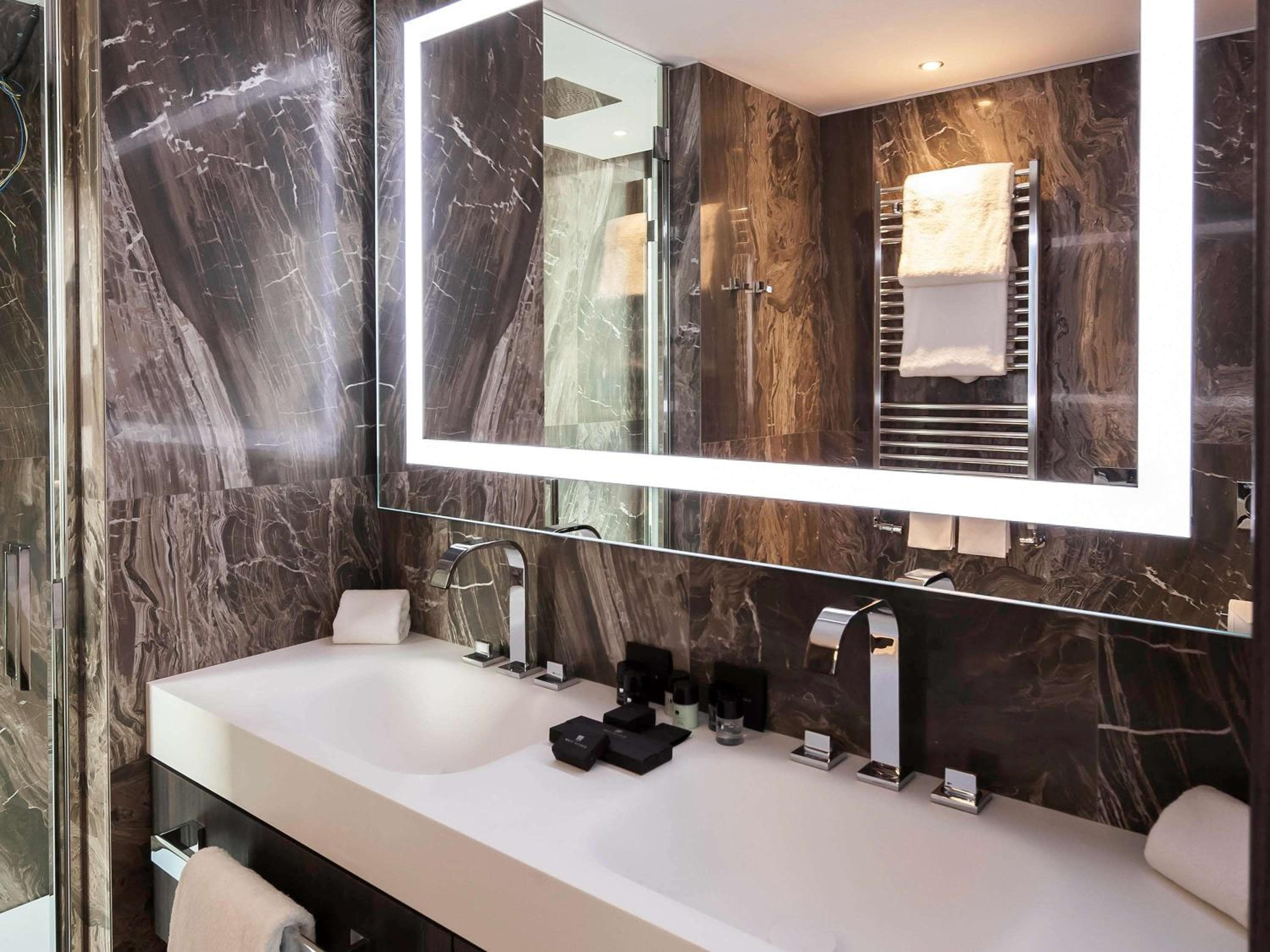 Hyatt Centric Milan Centrale — 12