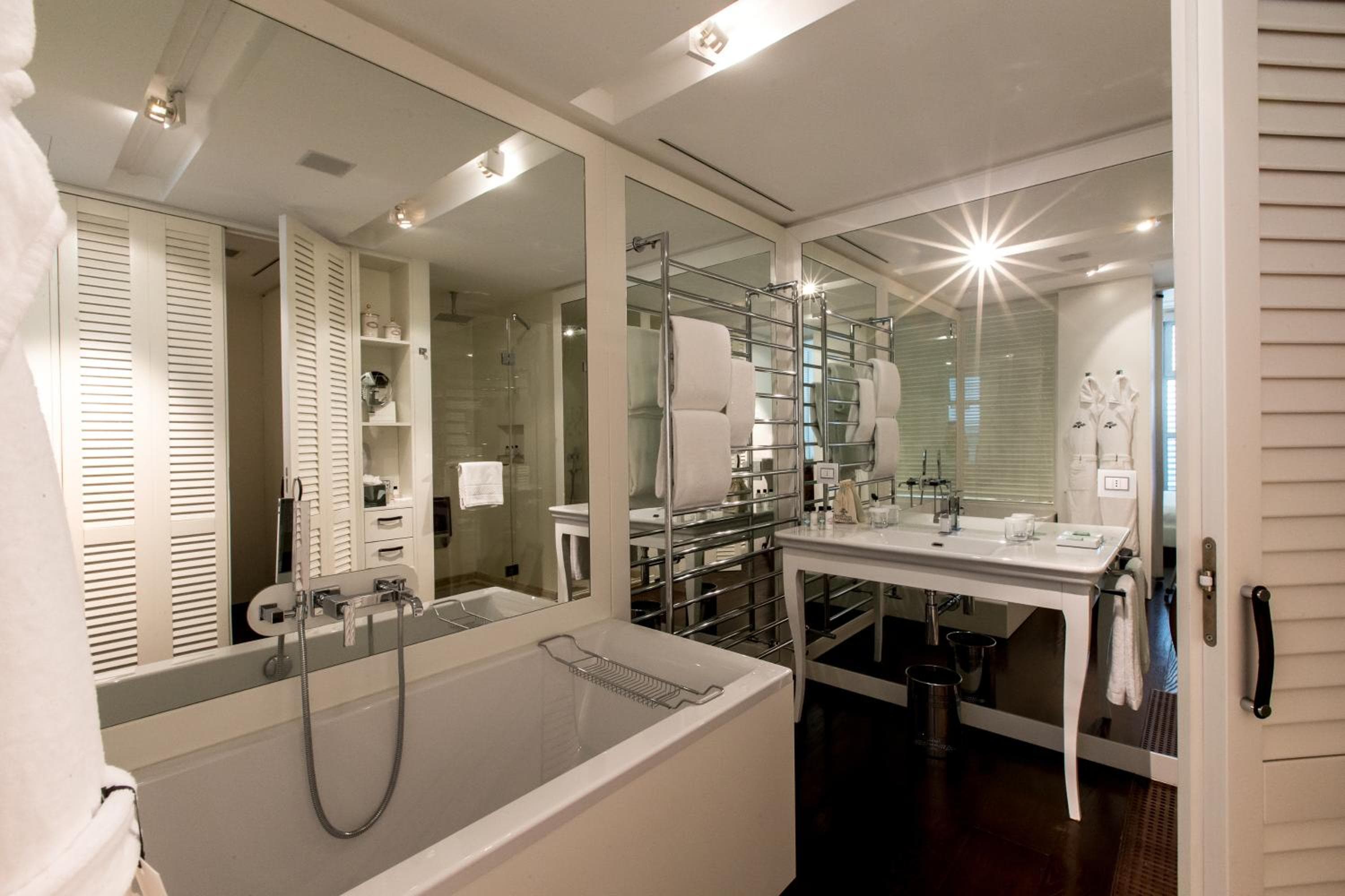 Magna Pars l'Hotel à Parfum, Small Luxury Hotels of the World — 19