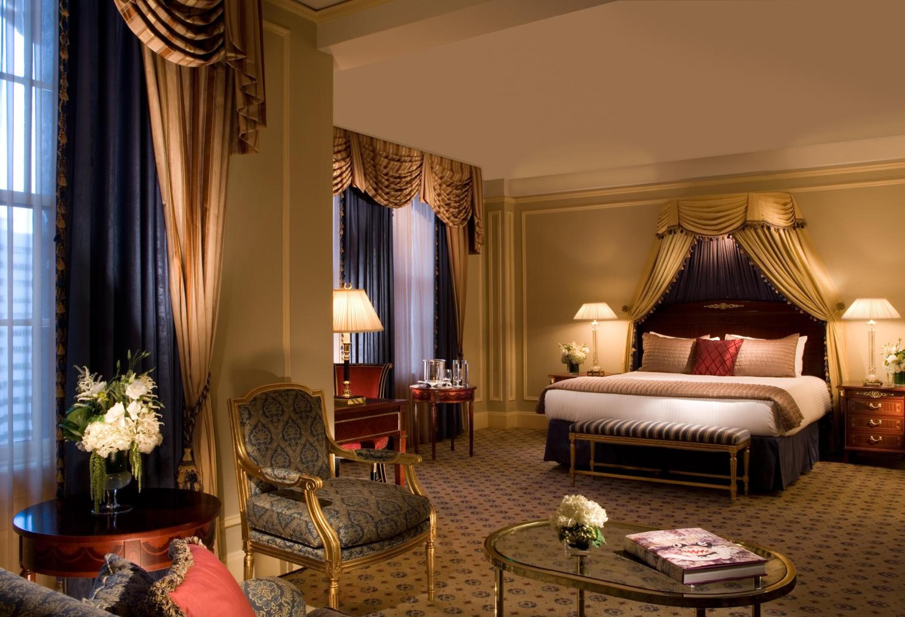 Das Biltmore Los Angeles — 13