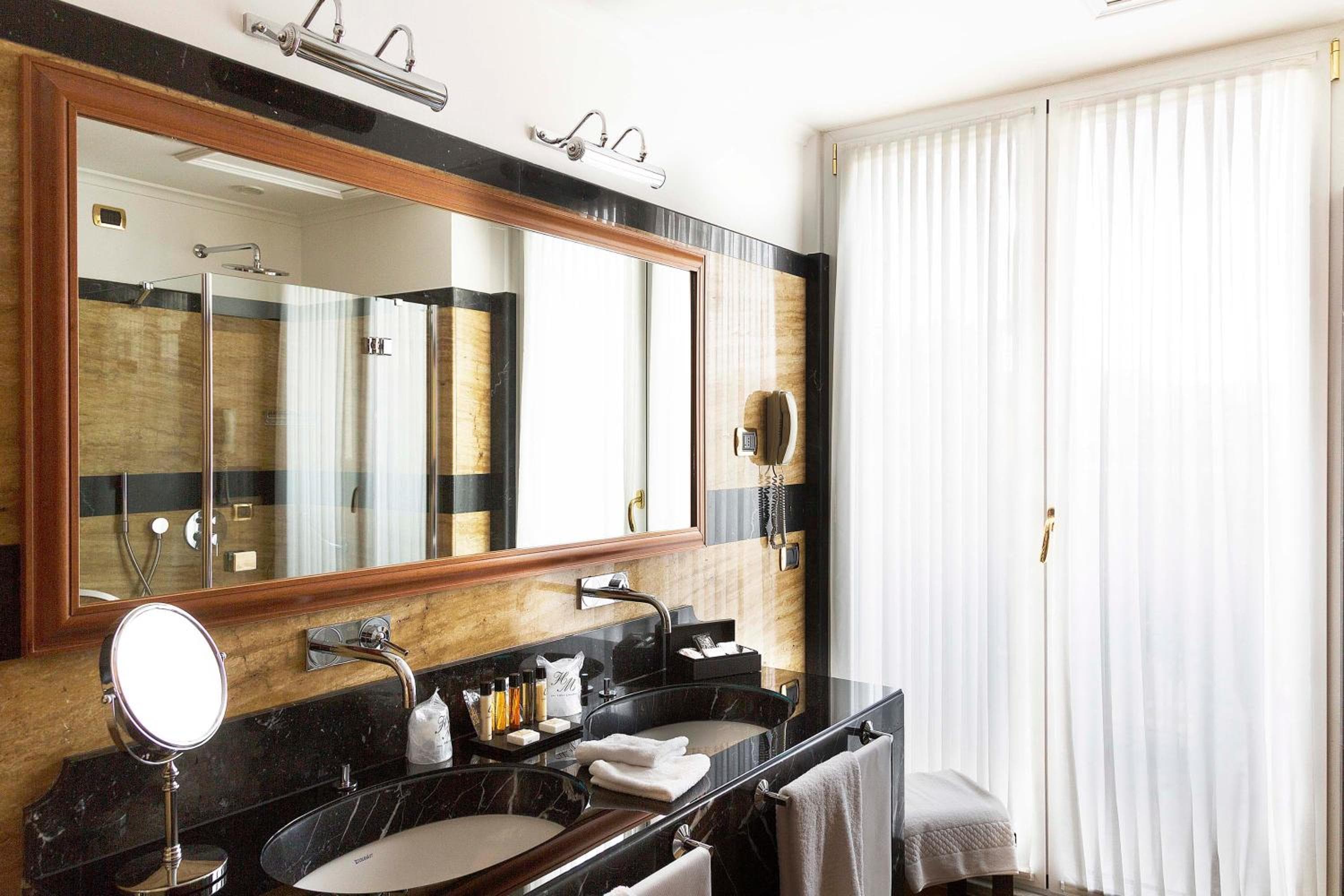 Albergo Manzoni — 26