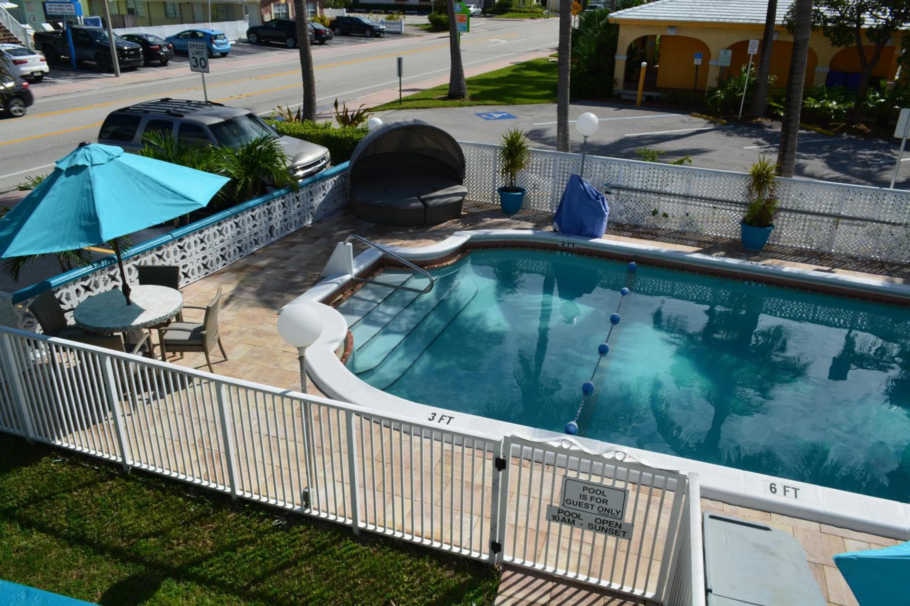 Horizon by the Sea Inn — 5