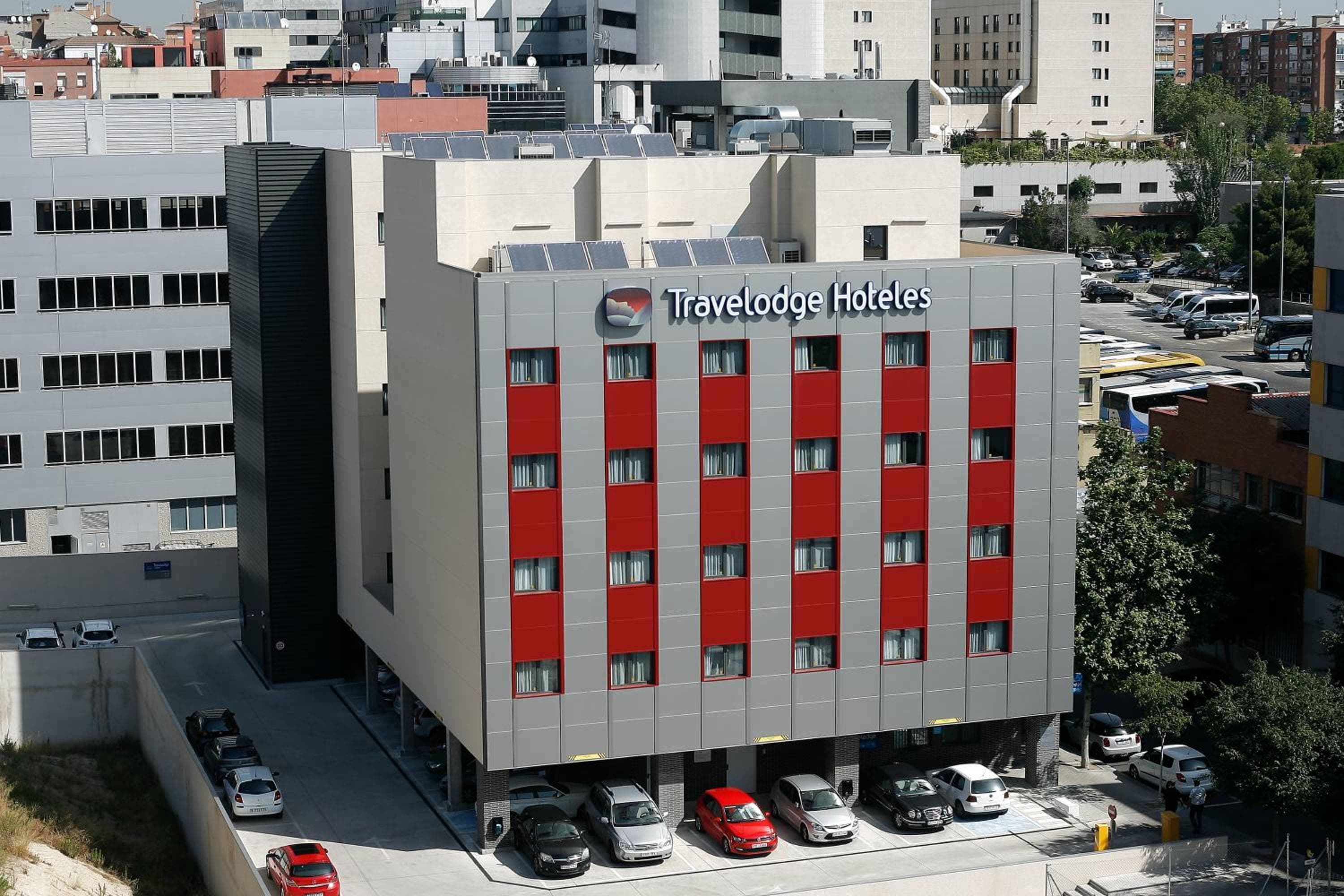 Travelodge Madrid Alcalá — 2