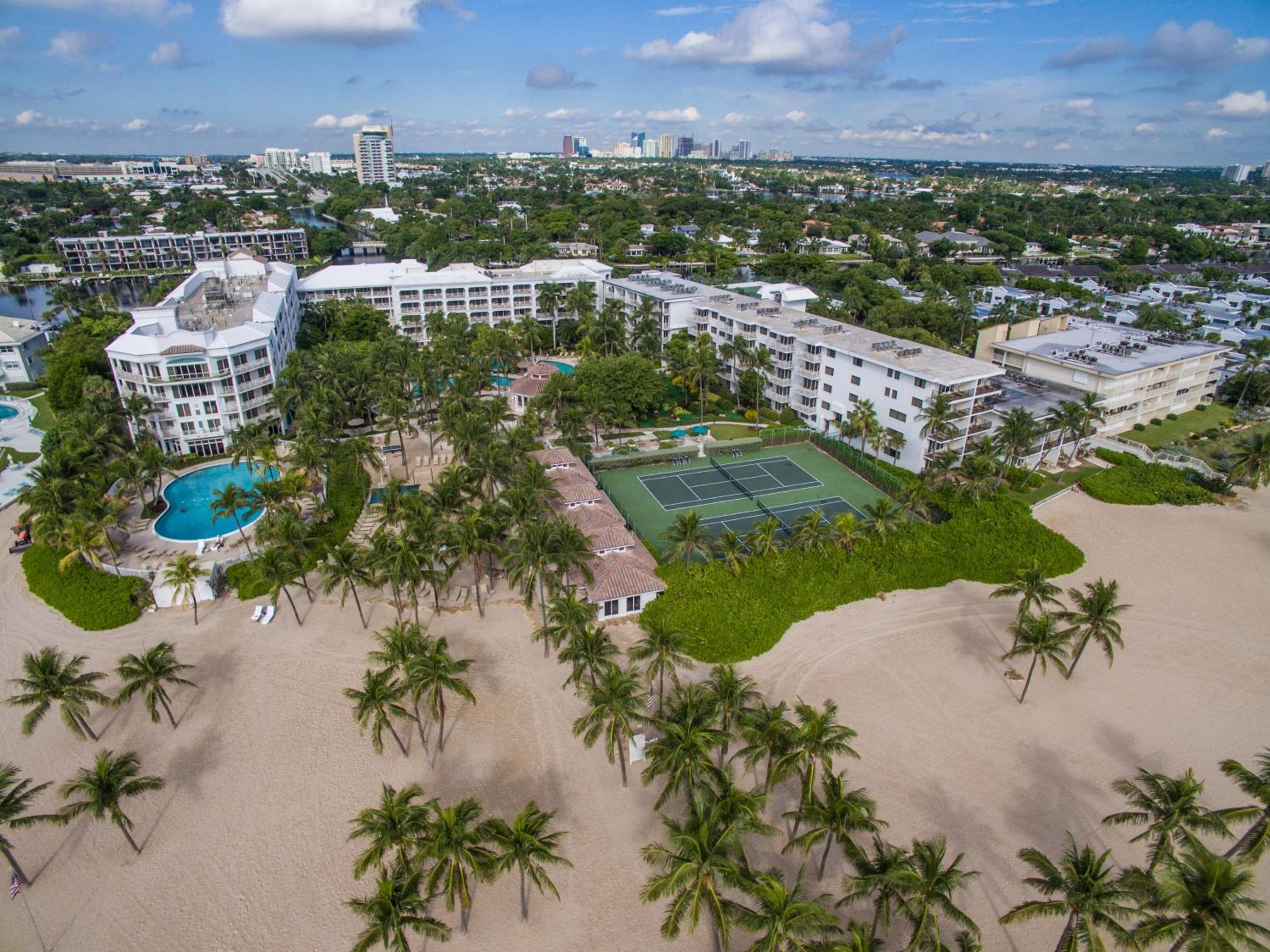 El Lago Mar Beach Resort y Club — 1