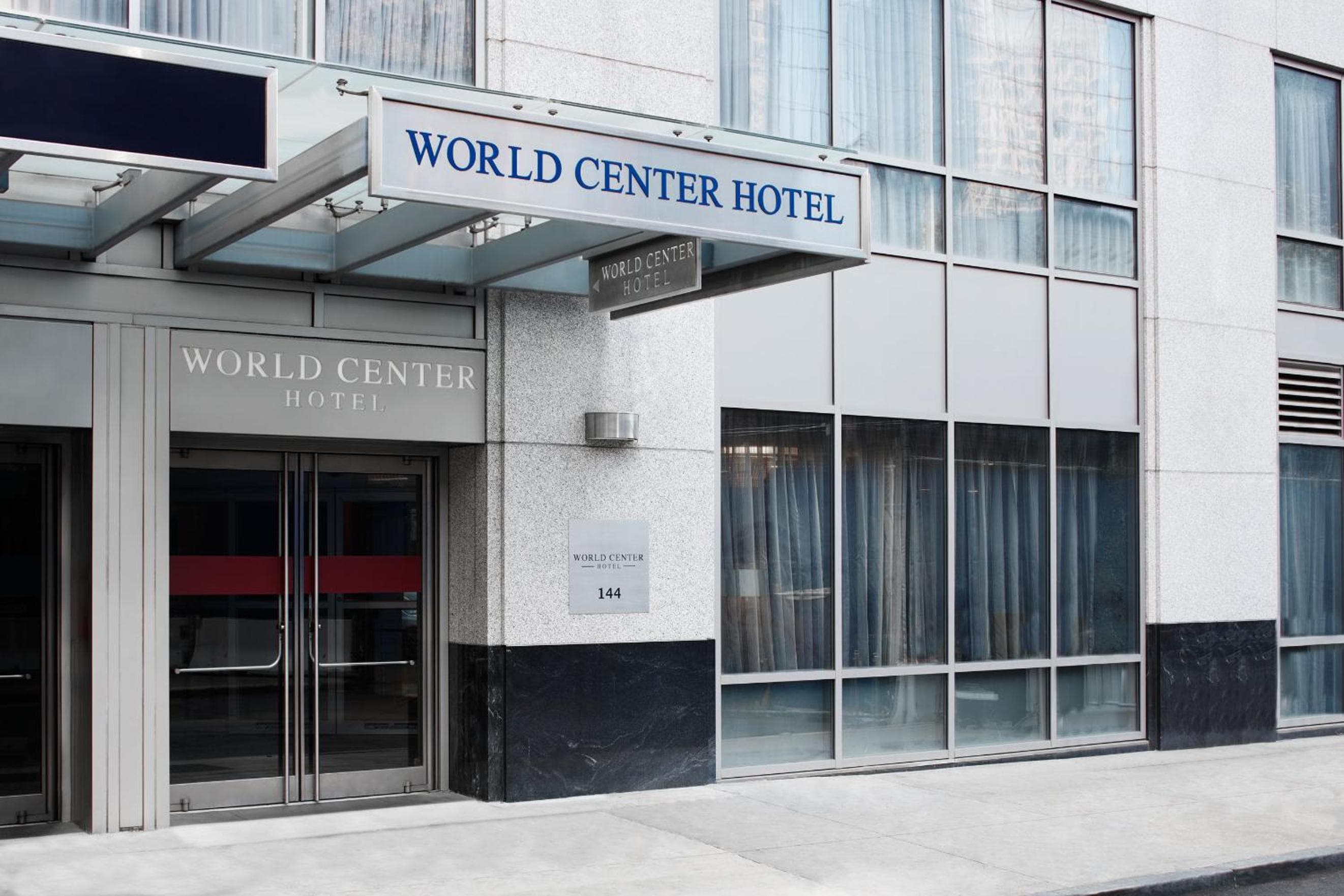 World Center Hotel — 16