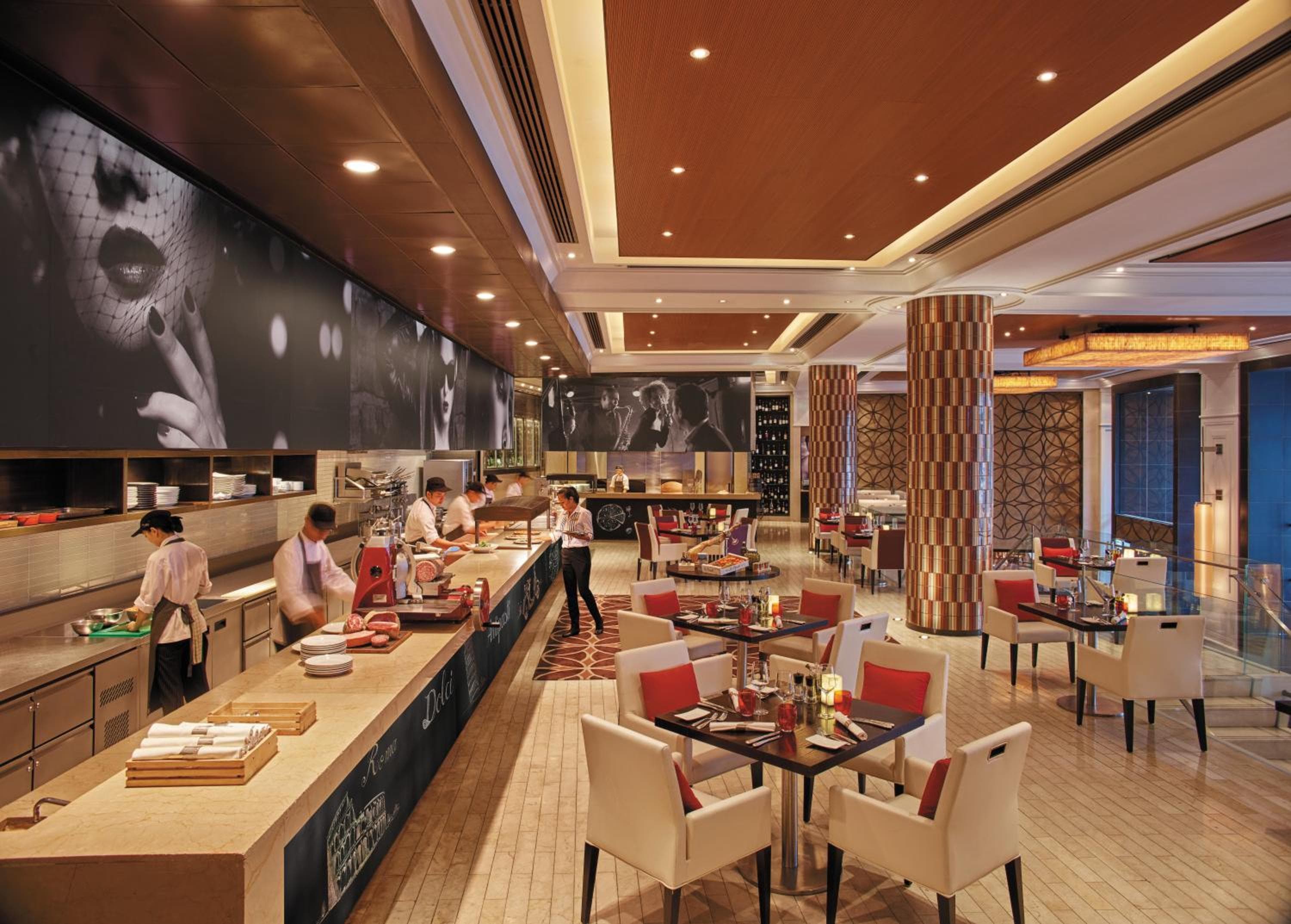 Shangri-La Bangkok hotel, 89 Soi Wat Suan Plu, Bangrak, Bangkok, Thailand — photo 53