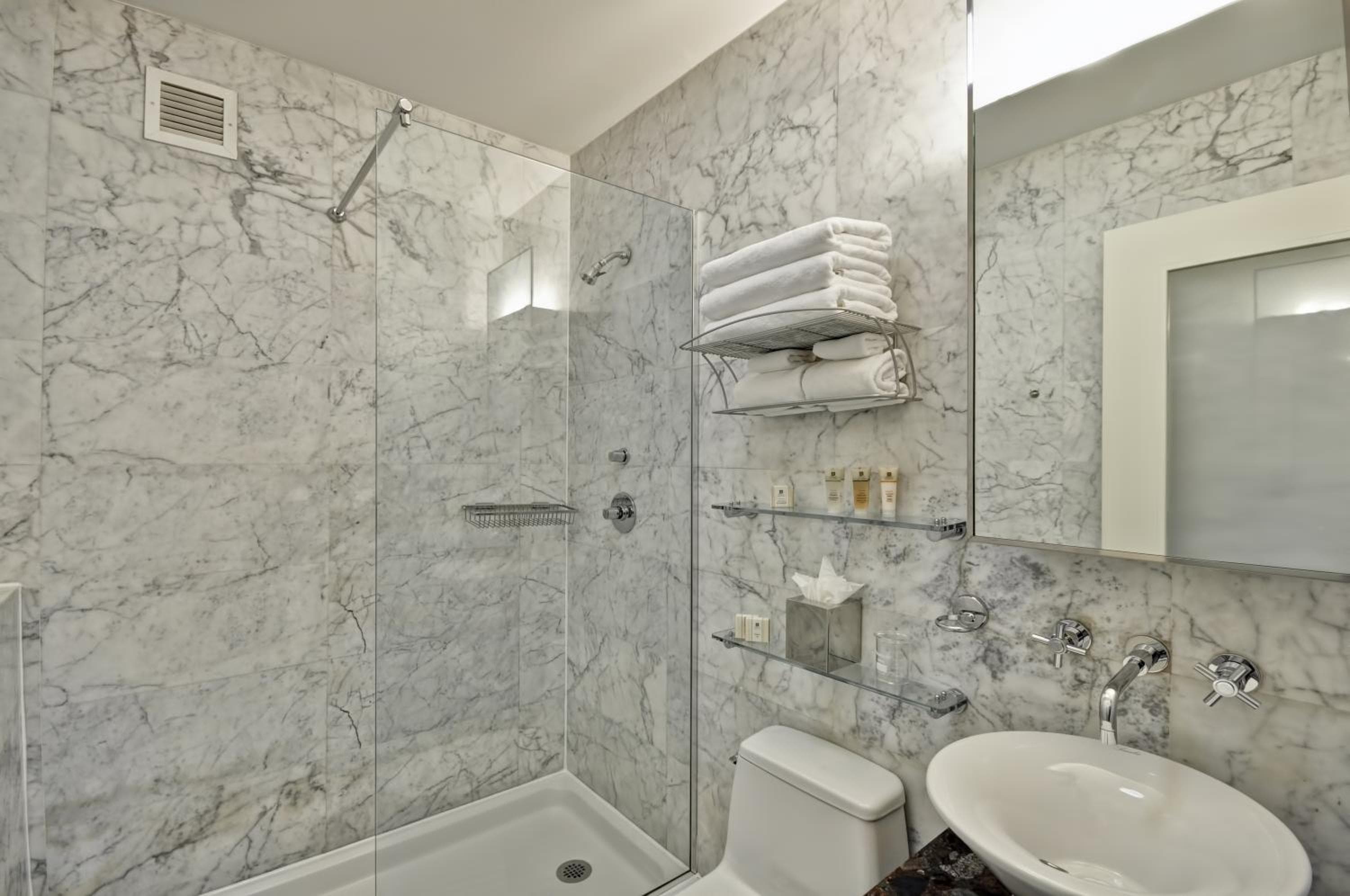 Dylan Hotel New York — 18
