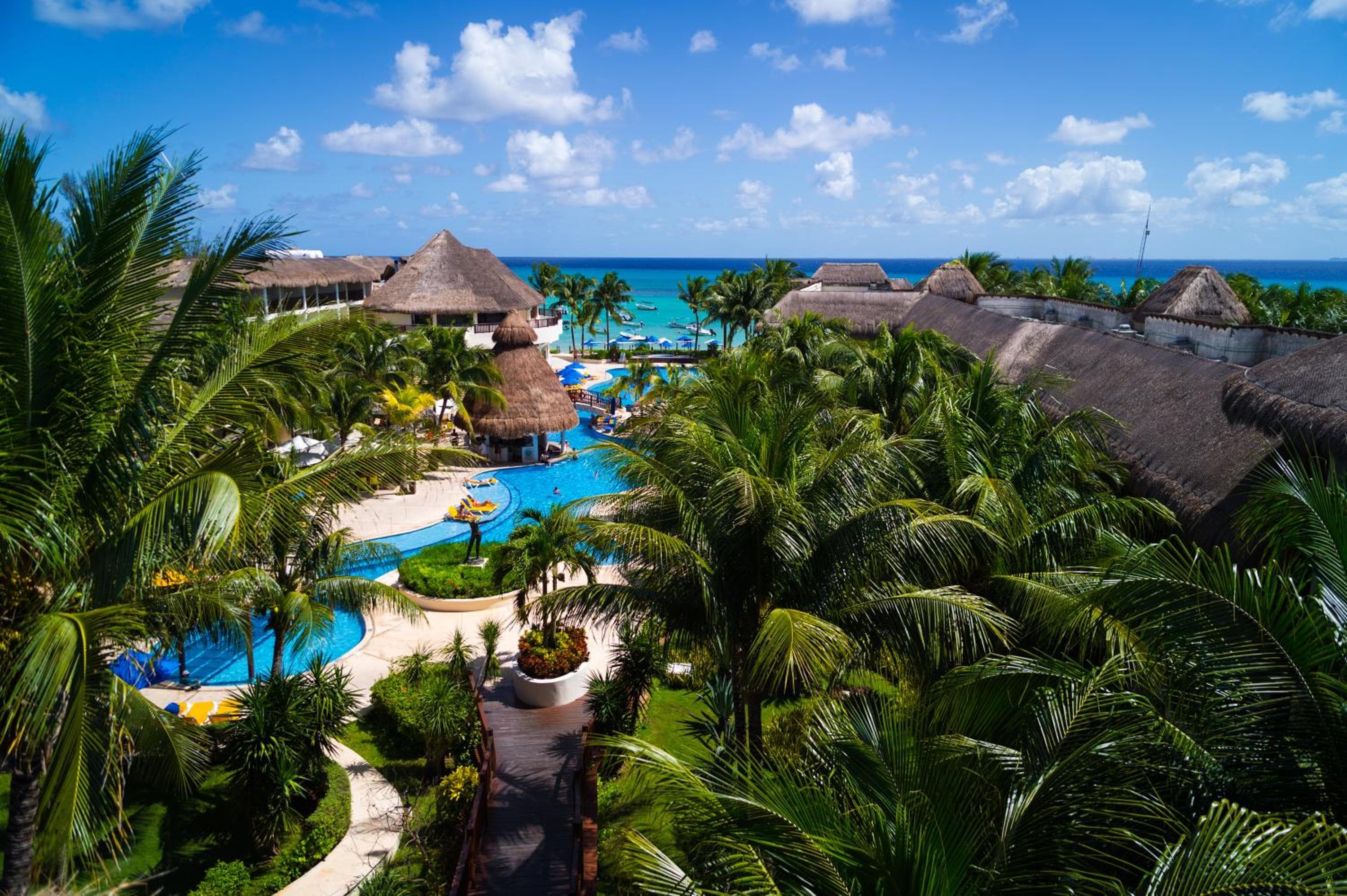 The Reef Coco Beach Resort & Spa- Optional All Inclusive — 4