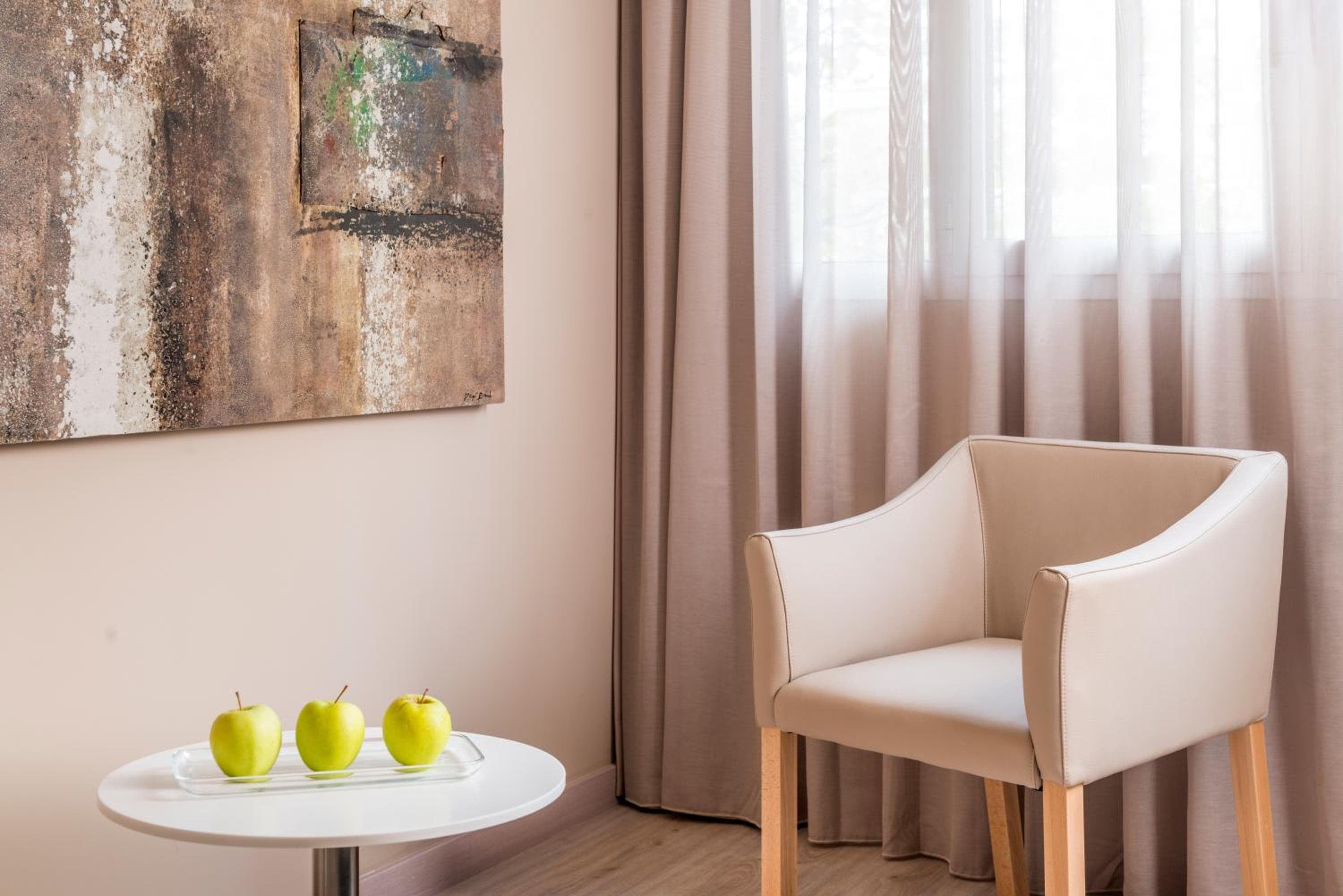 Sallés Hotel Pere IV — 12