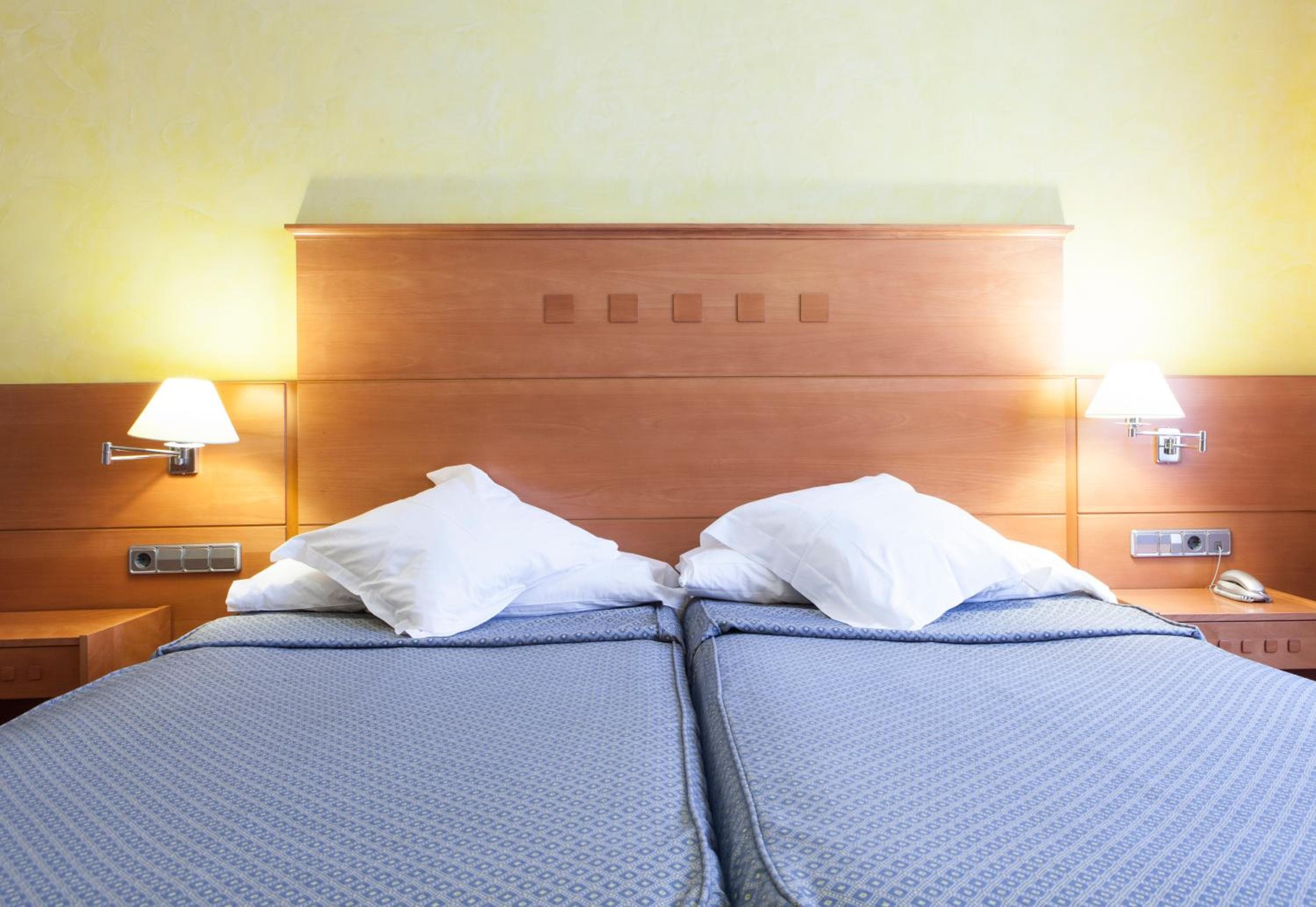 Hotel Cervantes — 20