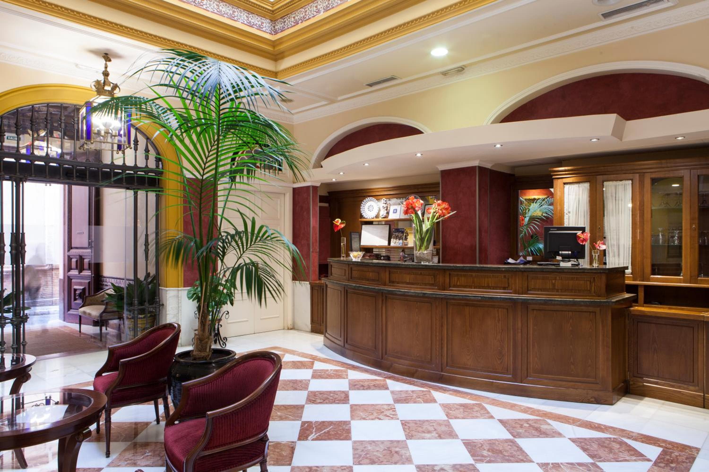 Hotel Cervantes — 28