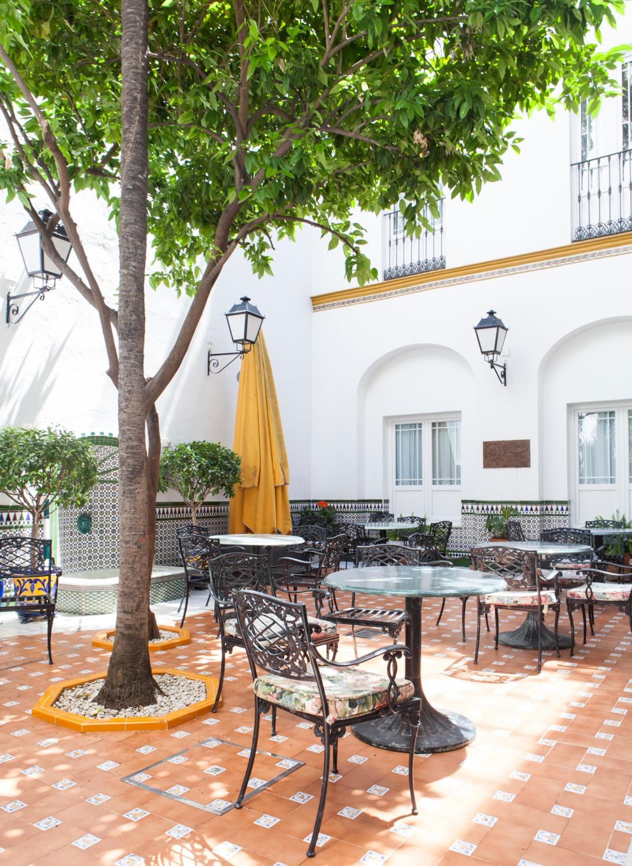 Hotel Cervantes — 30