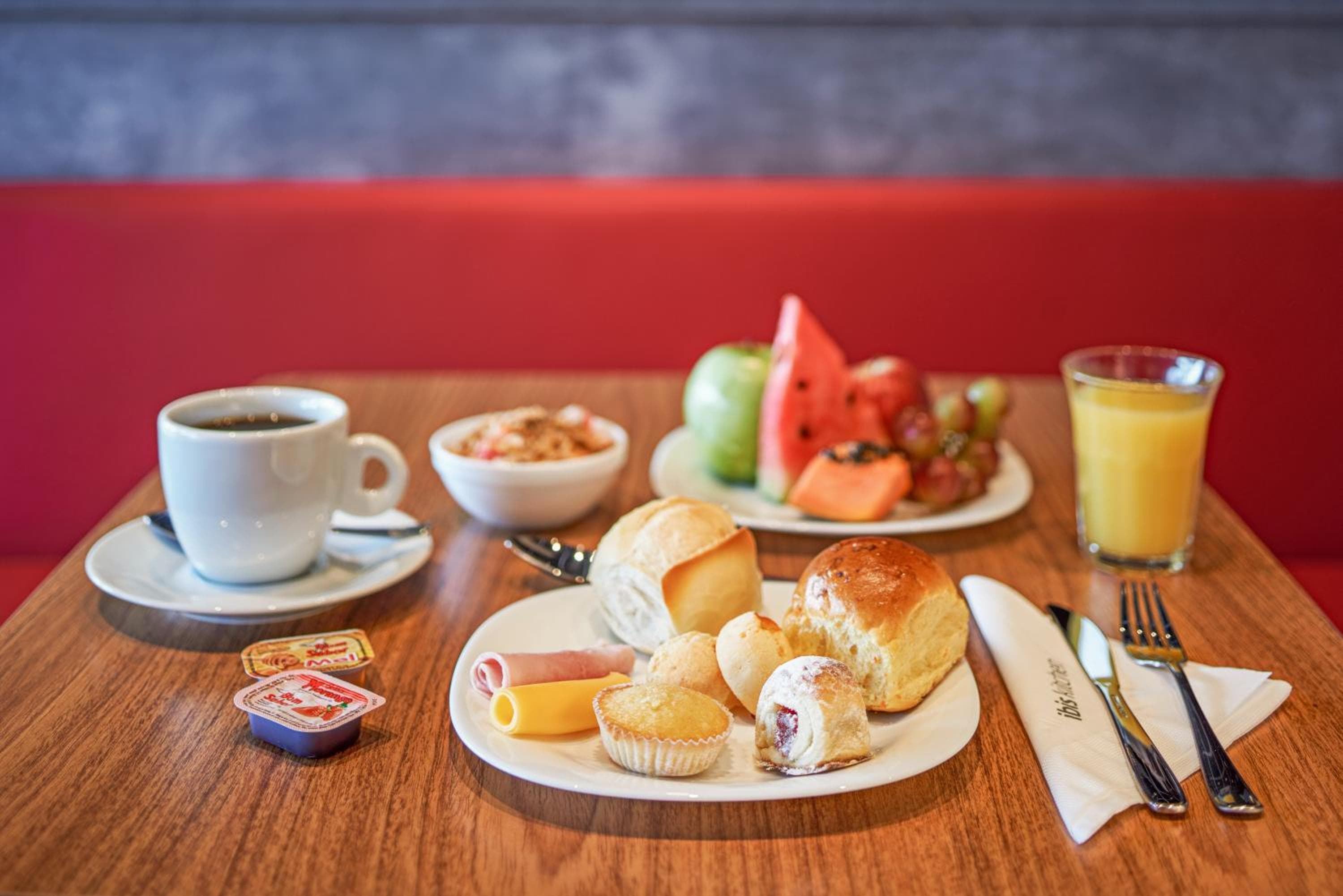 Hotel ibis Lisboa Jose Malhoa — 7