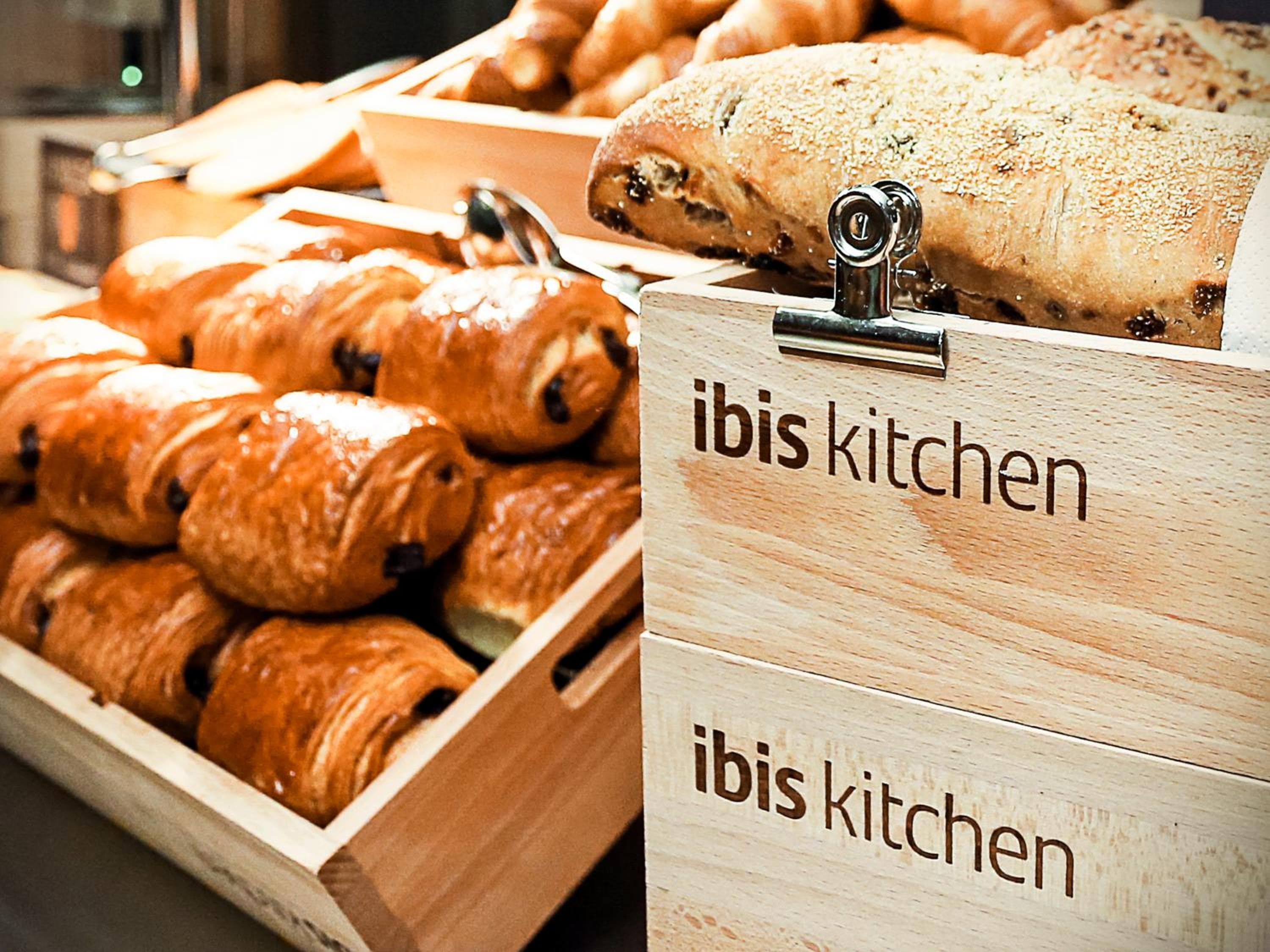 Hotel ibis Lisboa Jose Malhoa — 8