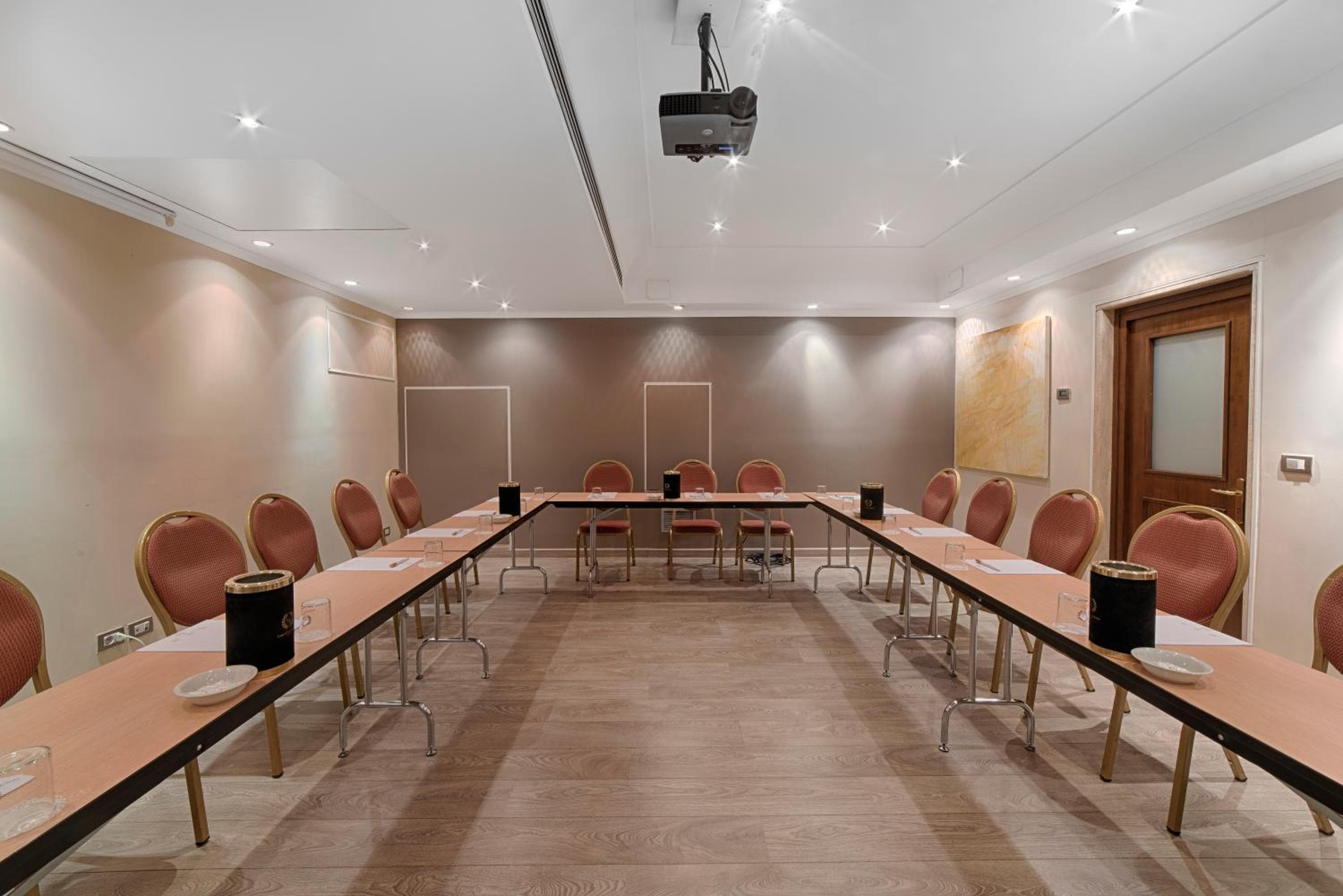 FH55 Grand Hotel Palatino hotel, Via Cavour 213, Rome, Italy — photo 28