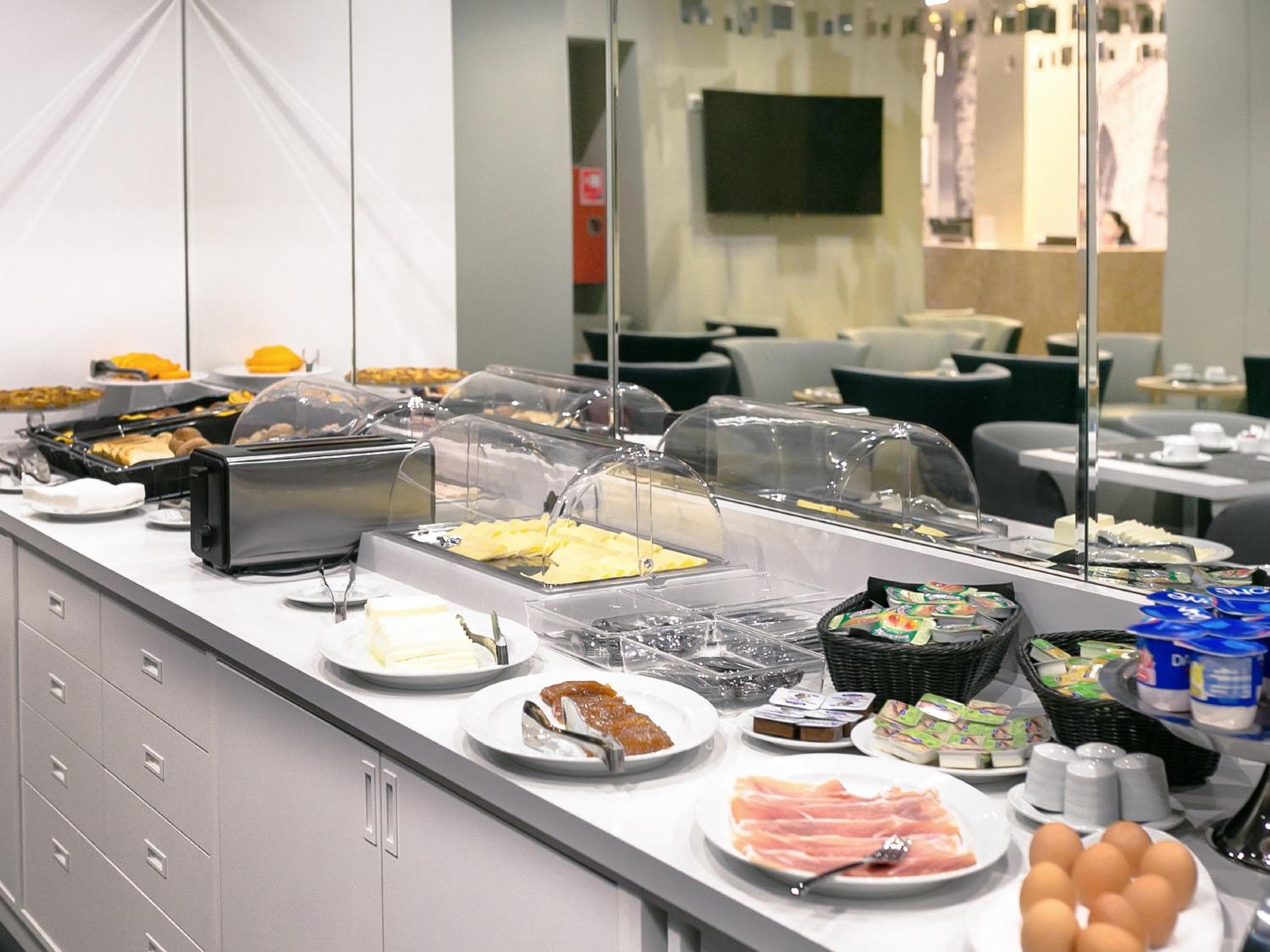 Hotel Lisboa Sao Bento — 13