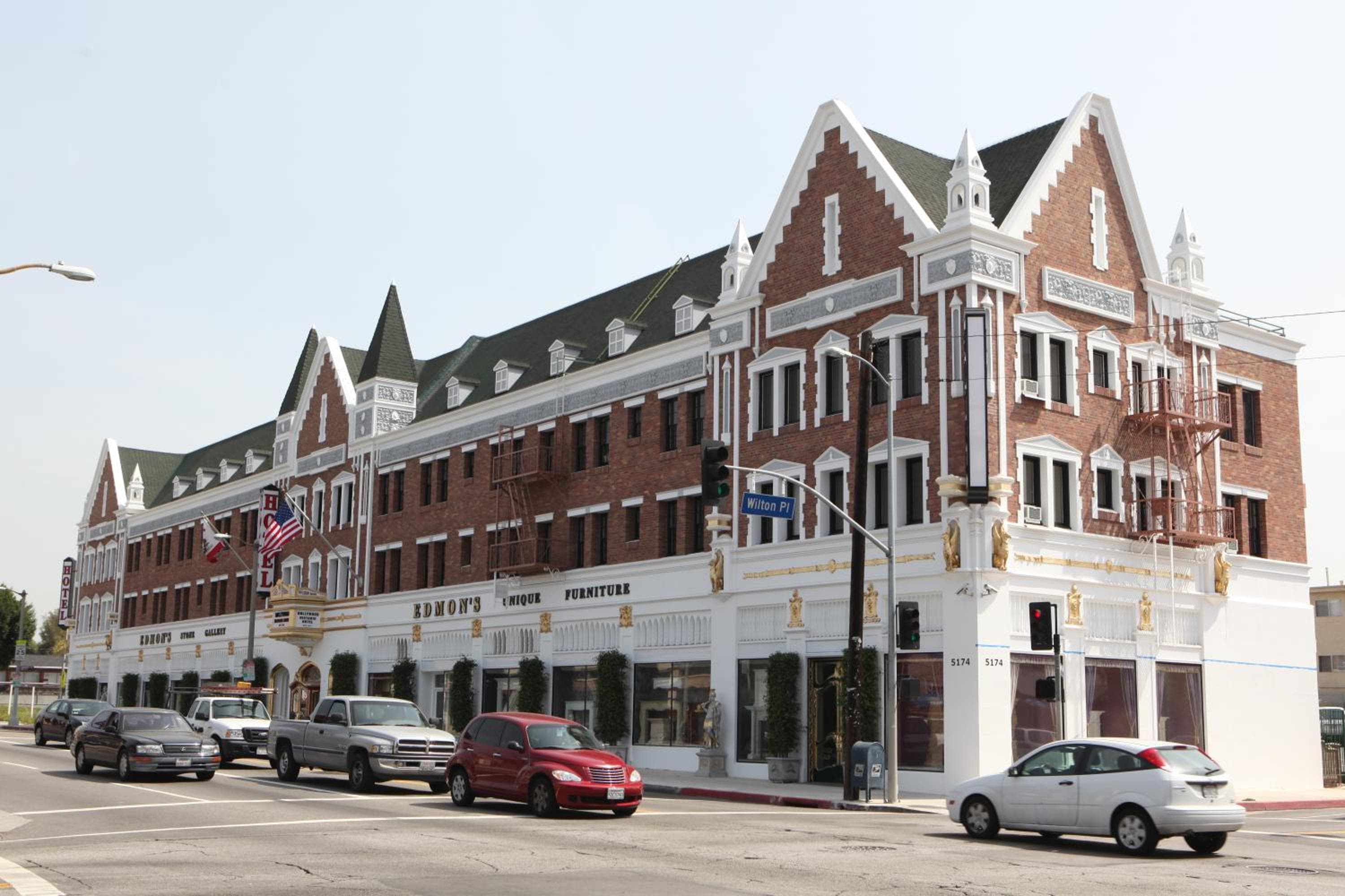 Hollywood Historic Hotel — 3