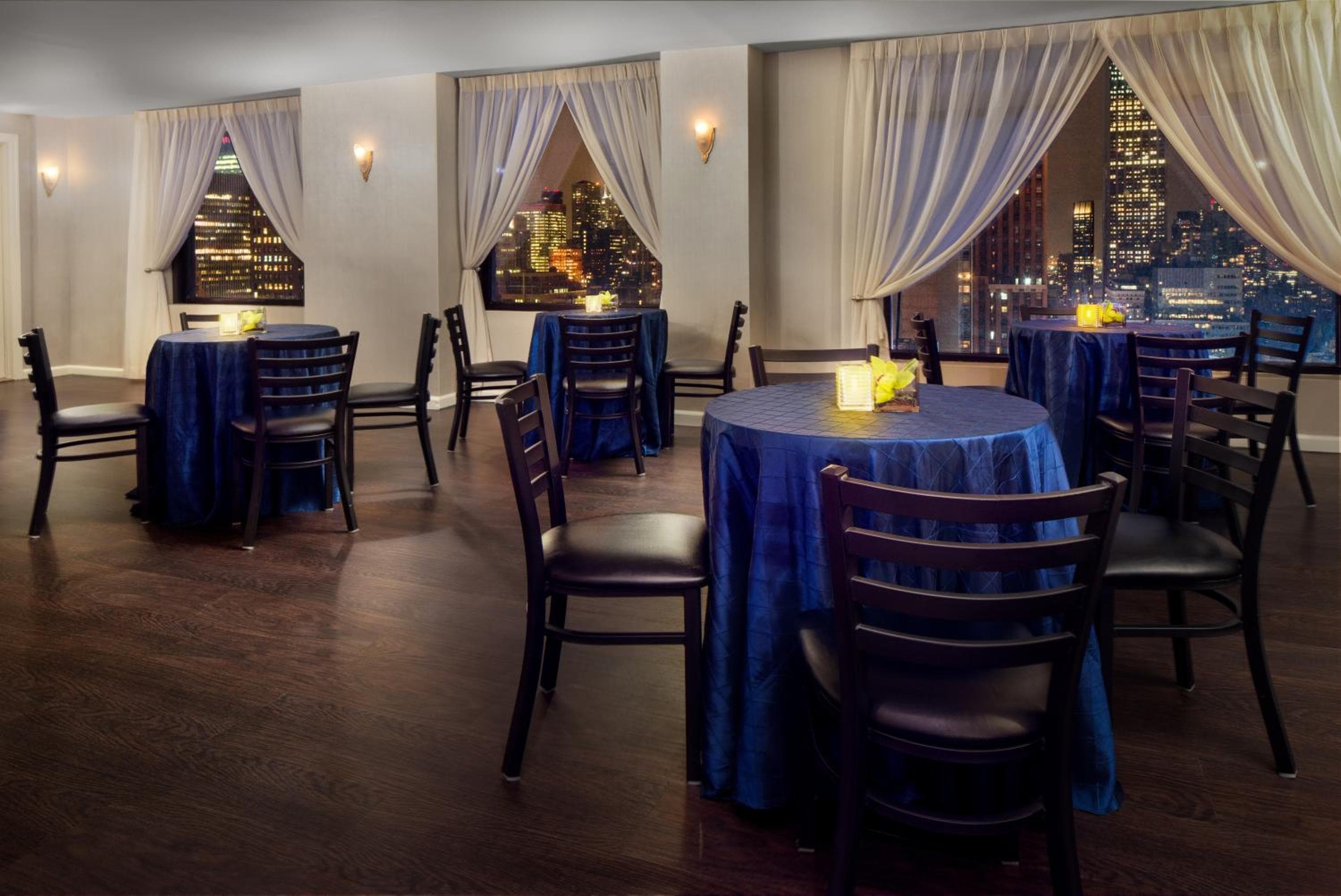 New Yorker by Lotte Hotels — 6