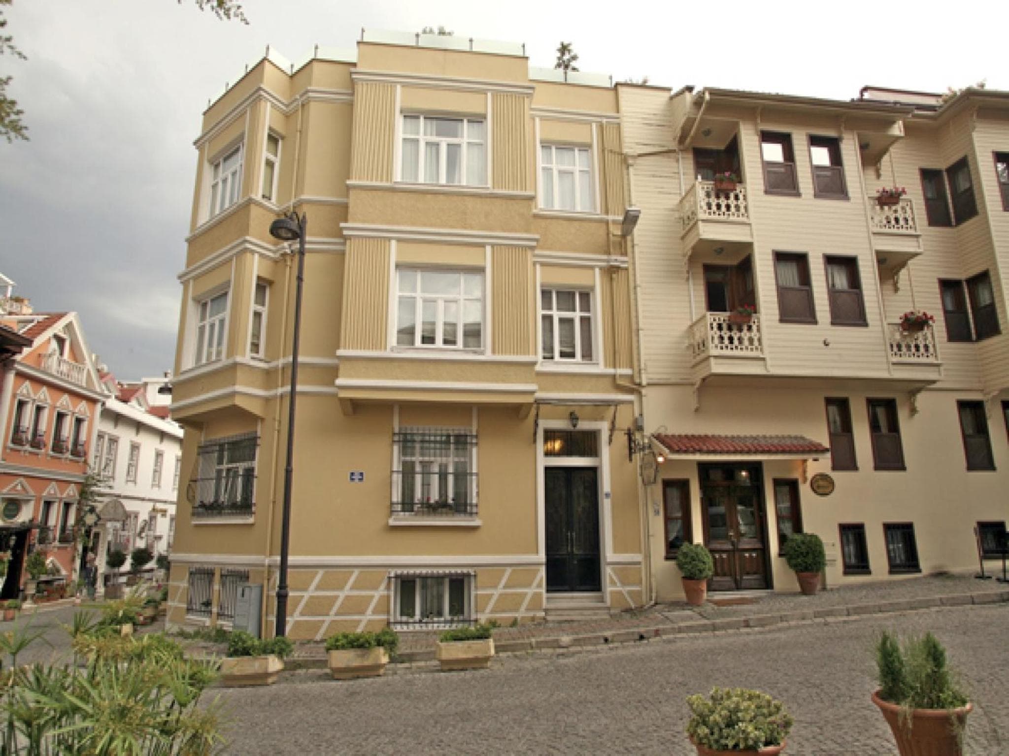 Hotel Sari Konak — 22