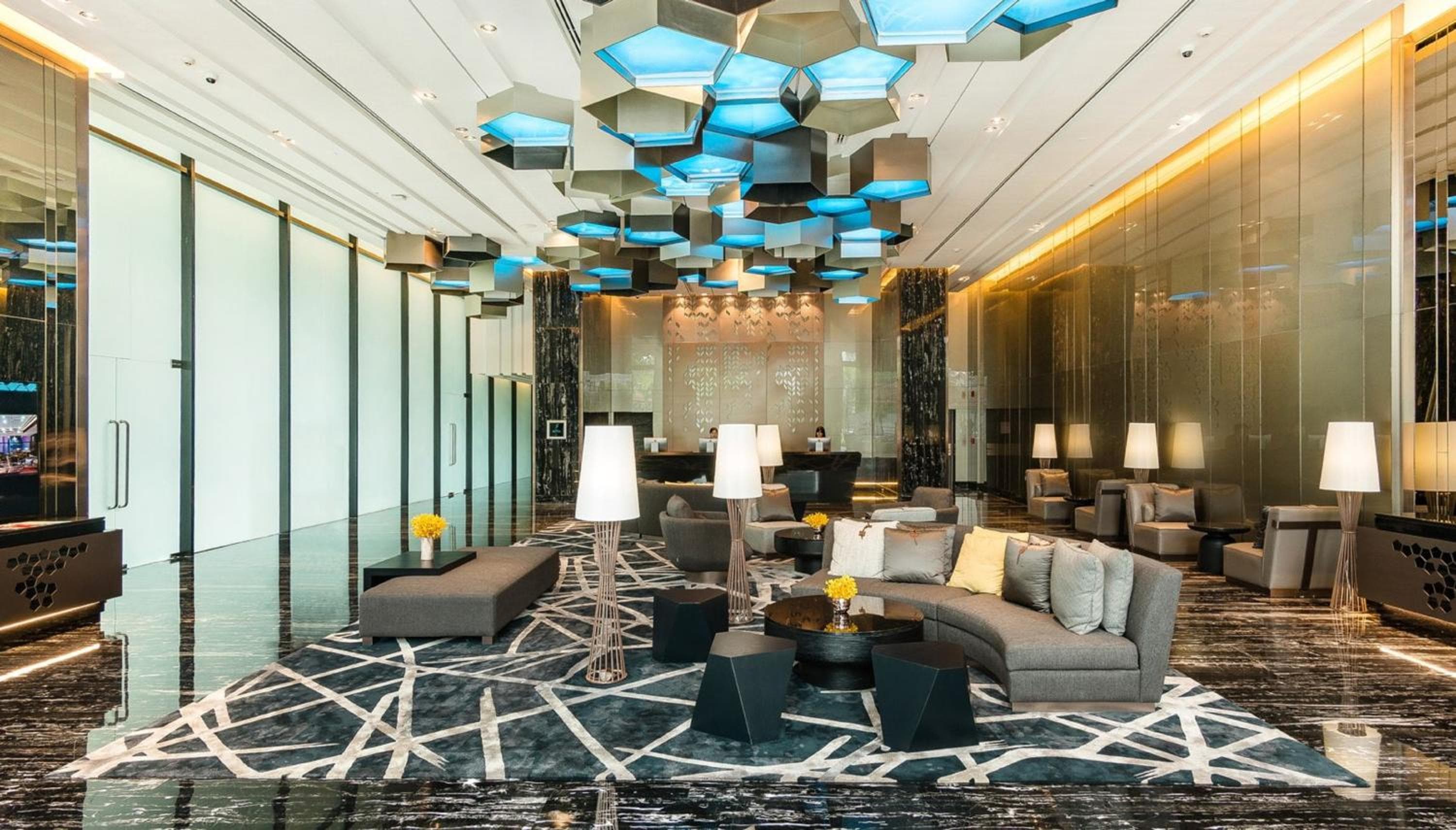 SKYVIEW Hotel Bangkok - Sukhumvit hotel, 12 Sukhumvit Soi 24 Klongton , Bangkok, Thailand — photo 4