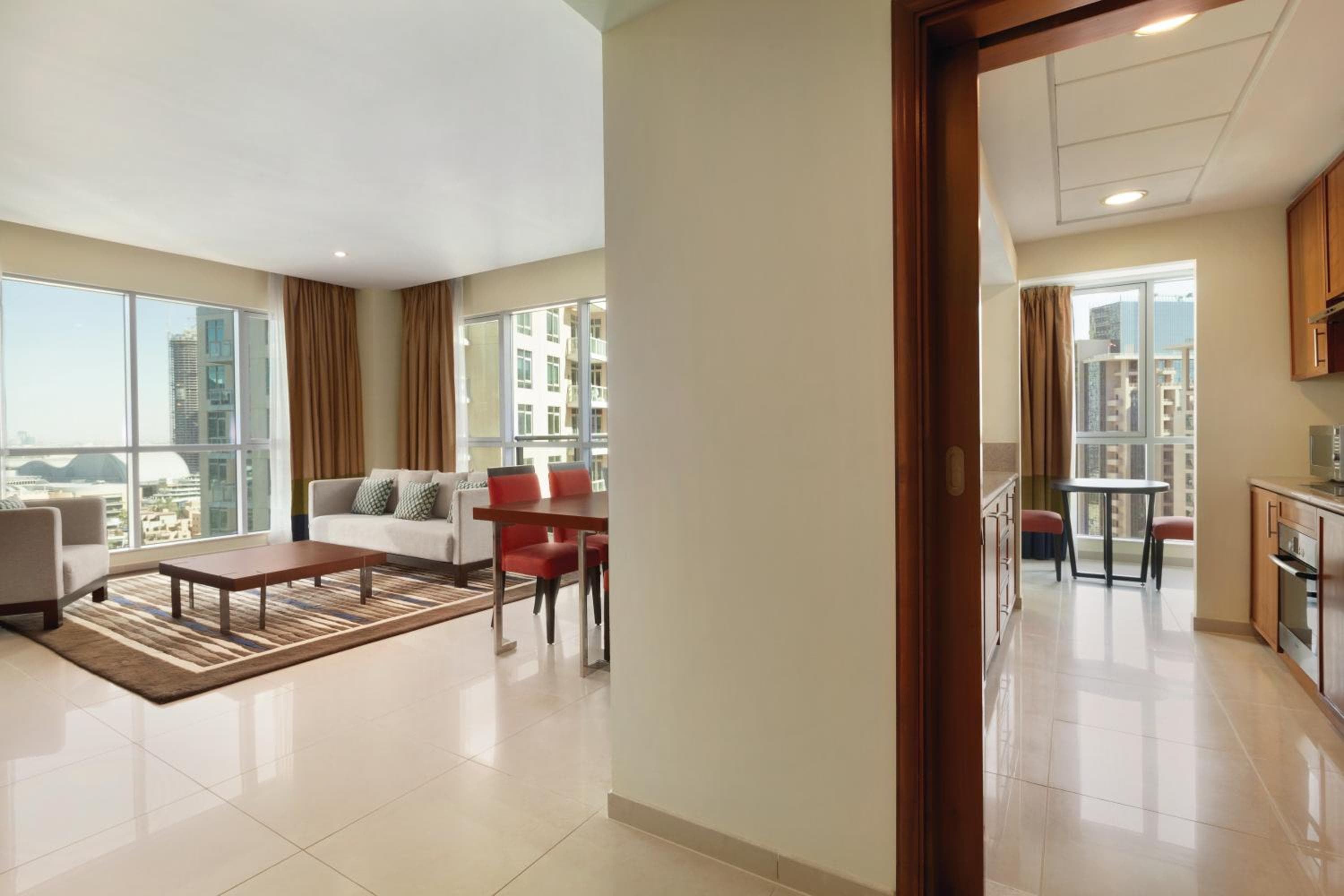 Ramada by Wyndham Downtown Dubai — 4