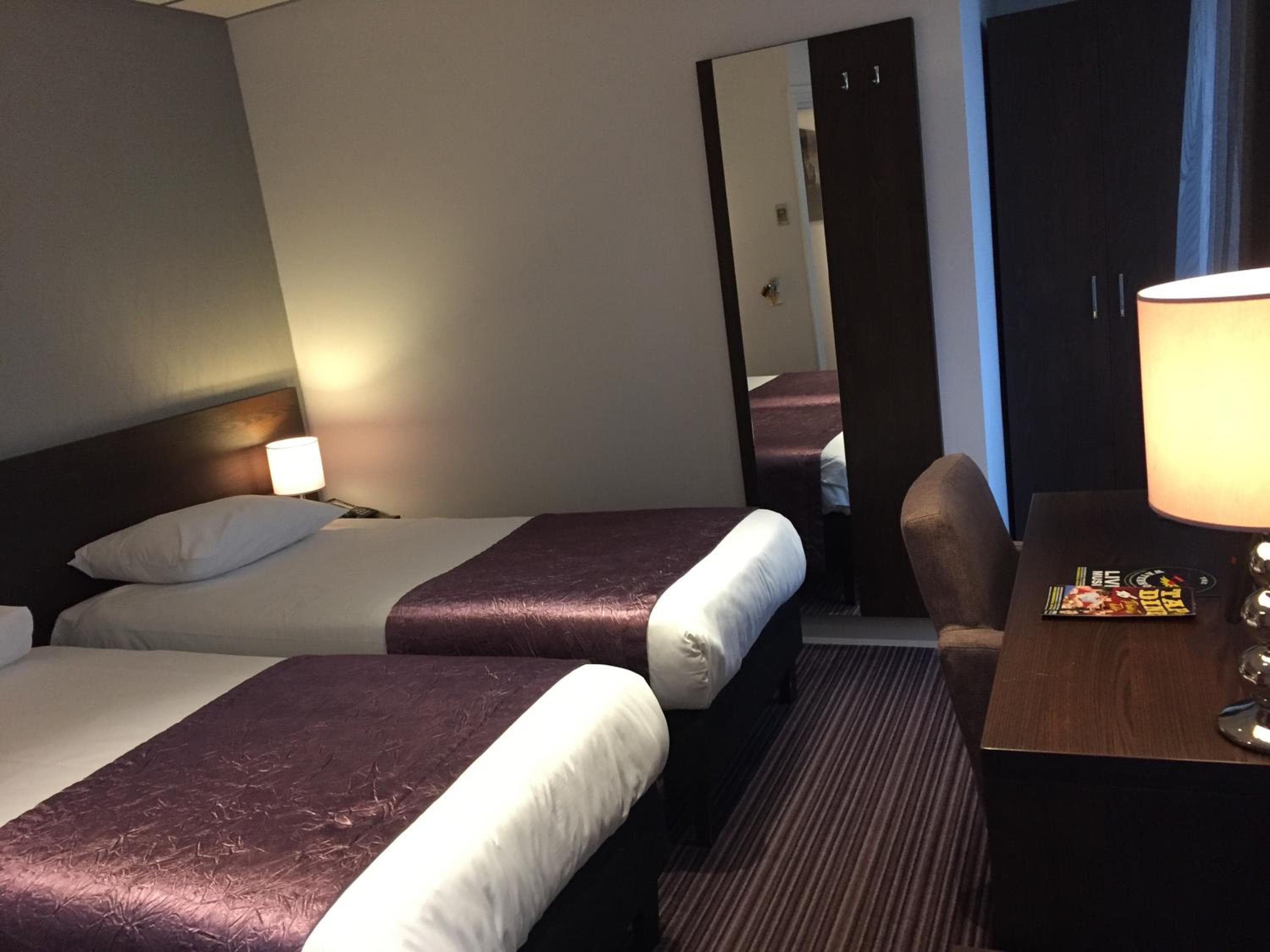 Hotel Luxer — 23